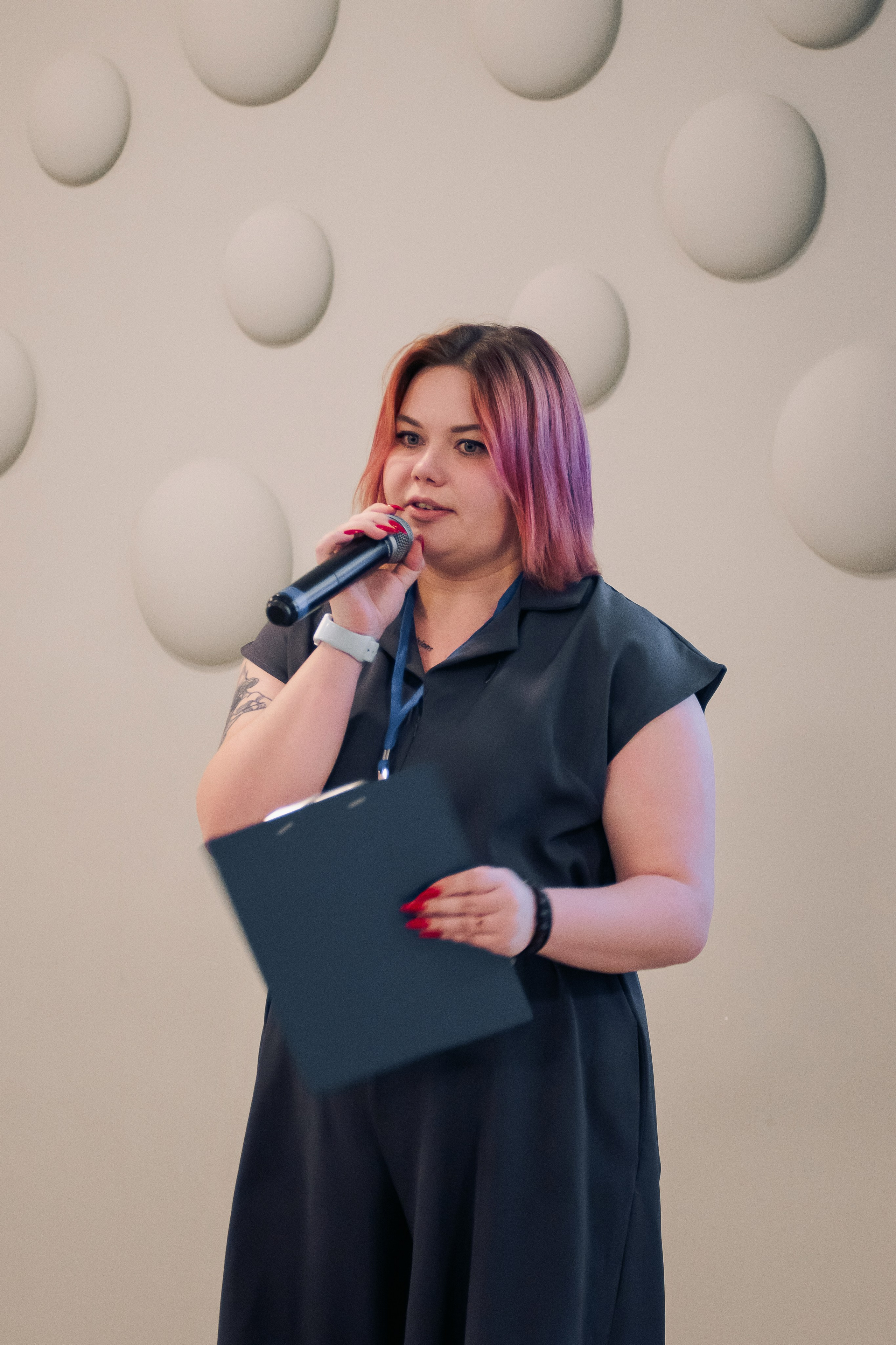 It-конференция компьютерной академии Топ. Фотограф в Твери Дементьева Анастасия