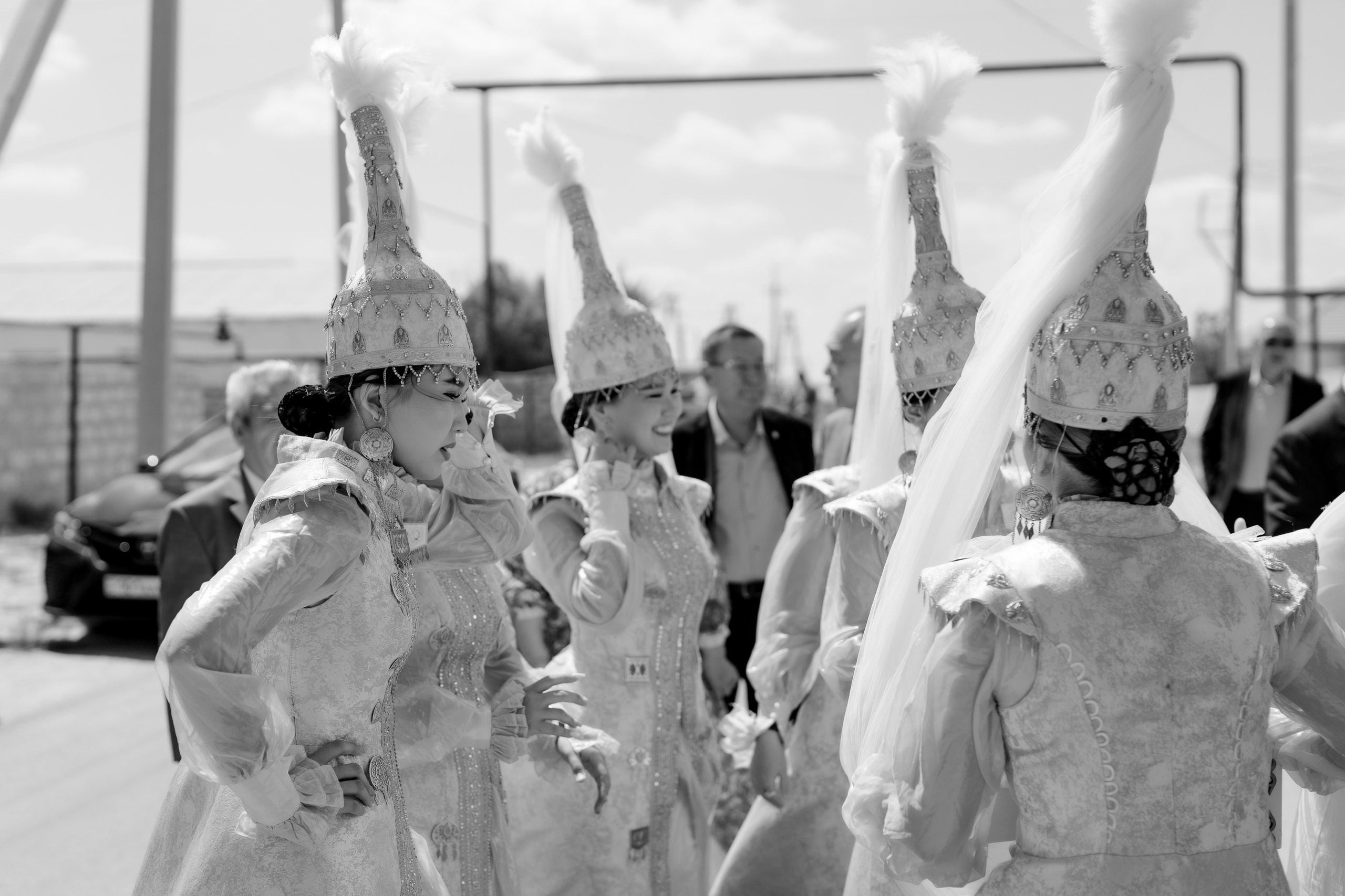 Aynur — syrğa salu. Wedding and Love story Photographer