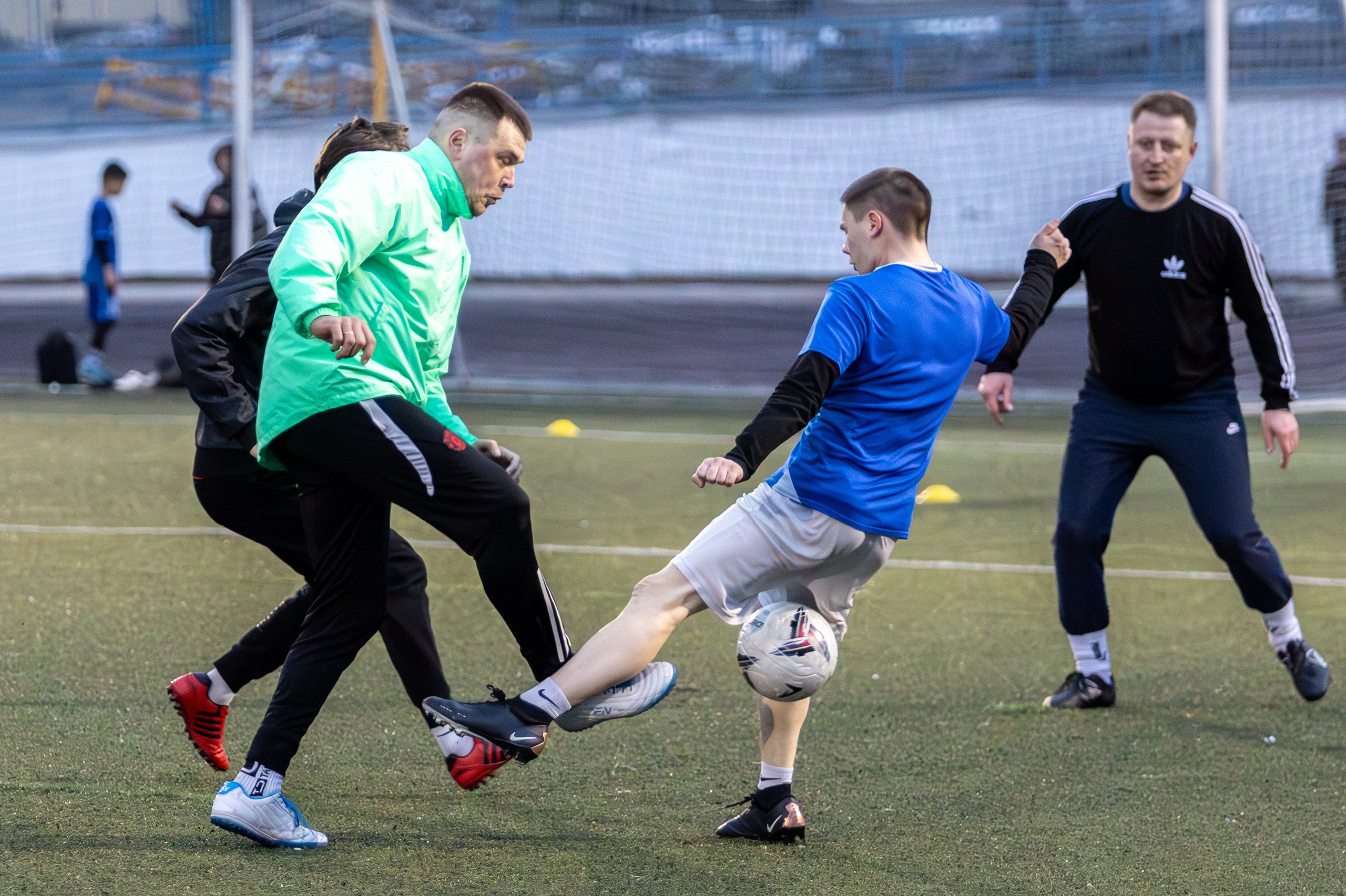 Ночная Футбольная Лига. ПЗСП — S22. 23.04.2026. Репортажный и спортивный фотограф в г. Пермь Зильберг Павел