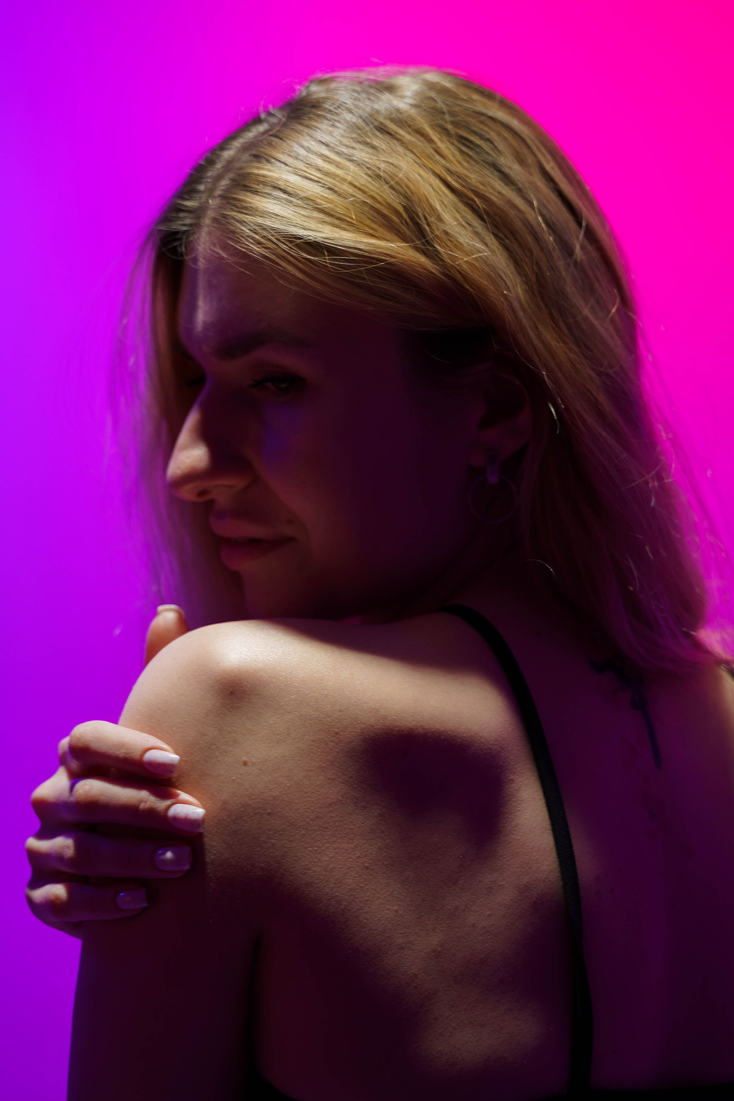 Студийный минимализм. Виктория Алпеева — фотограф по любви