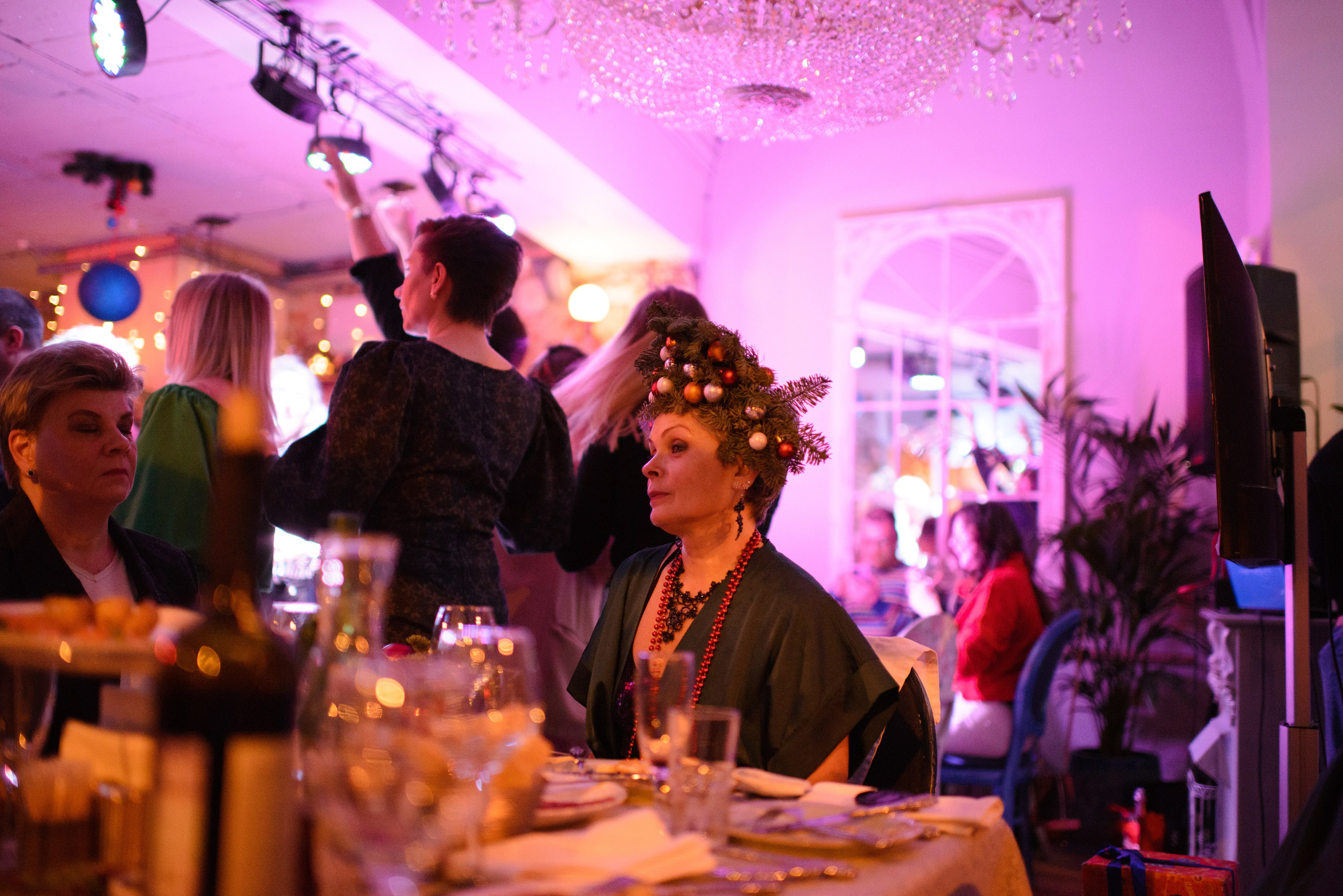 Фотосъёмка новогодней вечеринки. Организация и проведение фотосъемок в Санкт-Петербурге. Фотограф Смирягин Илья