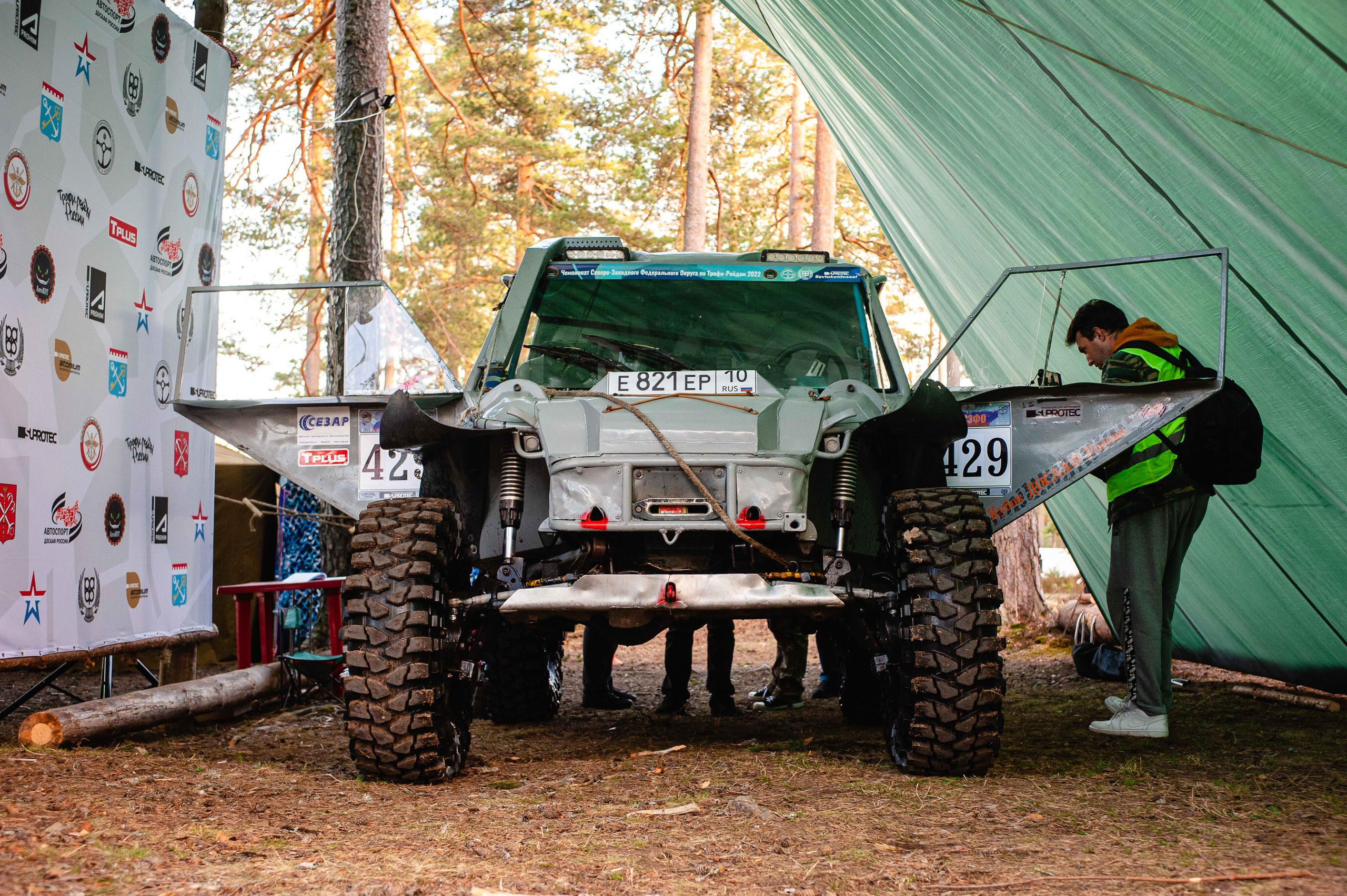 2022.05.13-15 — Чемпионат СЗФО по трофи-рейдам — 1 день, базлаг и техком. Фотограф Алексей Алексеев