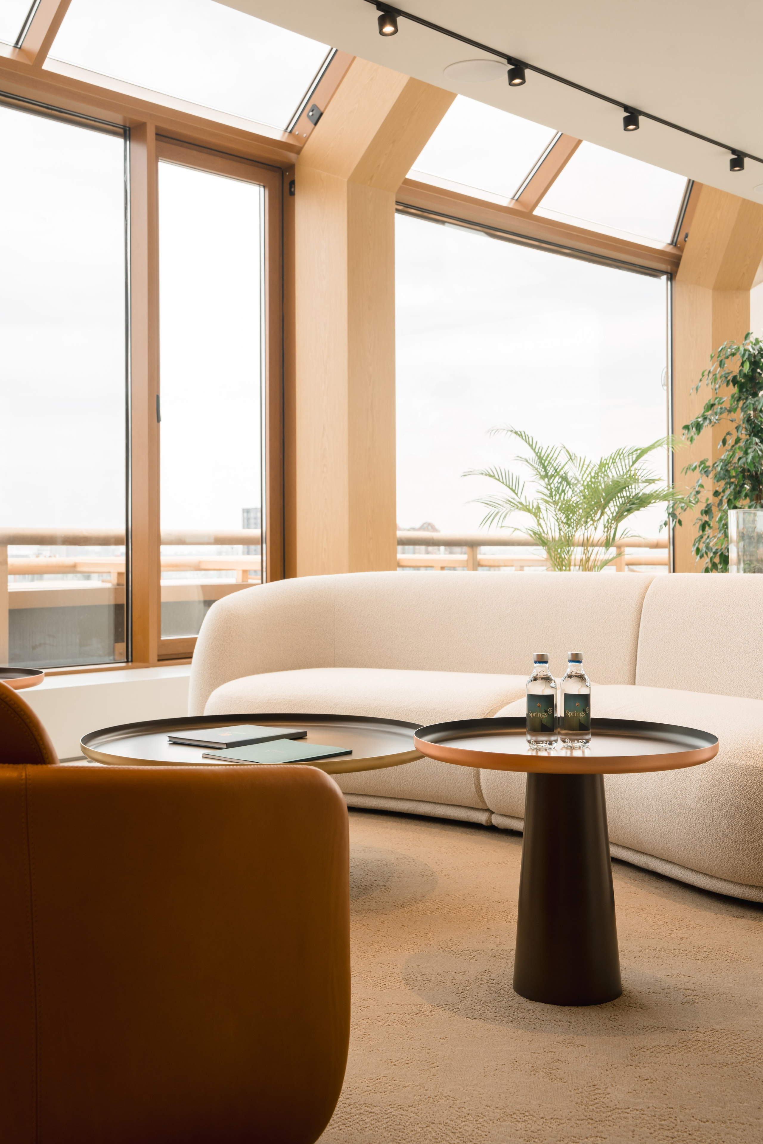 Springs, UNIQ. @tomrus: Рустам Шагиморданов — фотограф