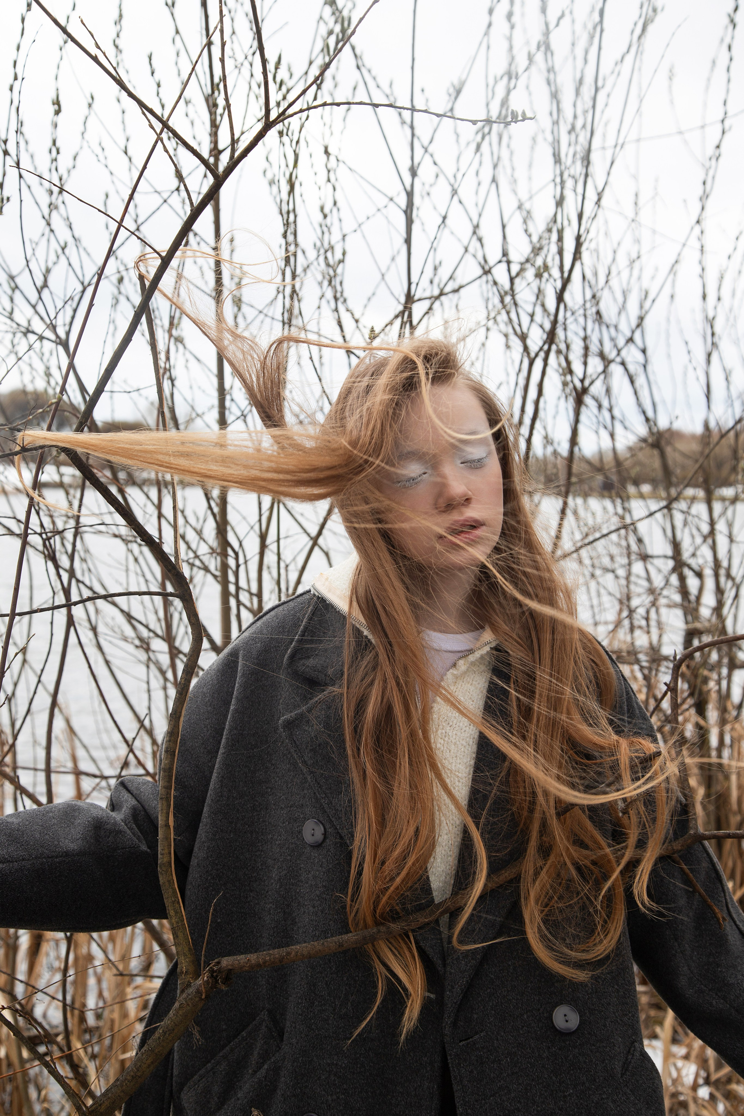 Фотосессия для Татьяны в весеннем парке. Портретный фотограф в Москве Антонина Коршунова