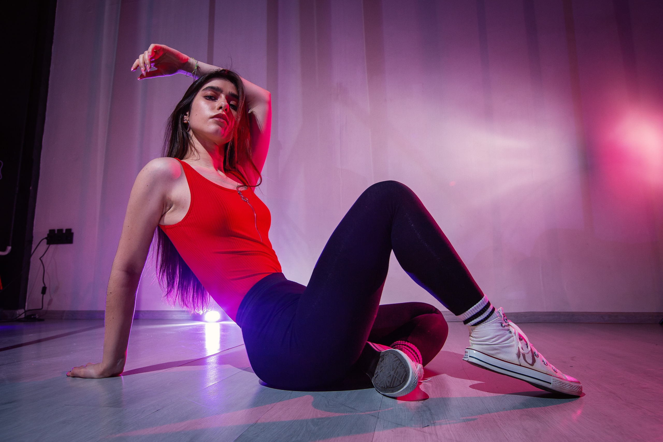 Diesel-Studio. Спасибо за проявленный интерес к моему творчеству! Меня зовут Россохат