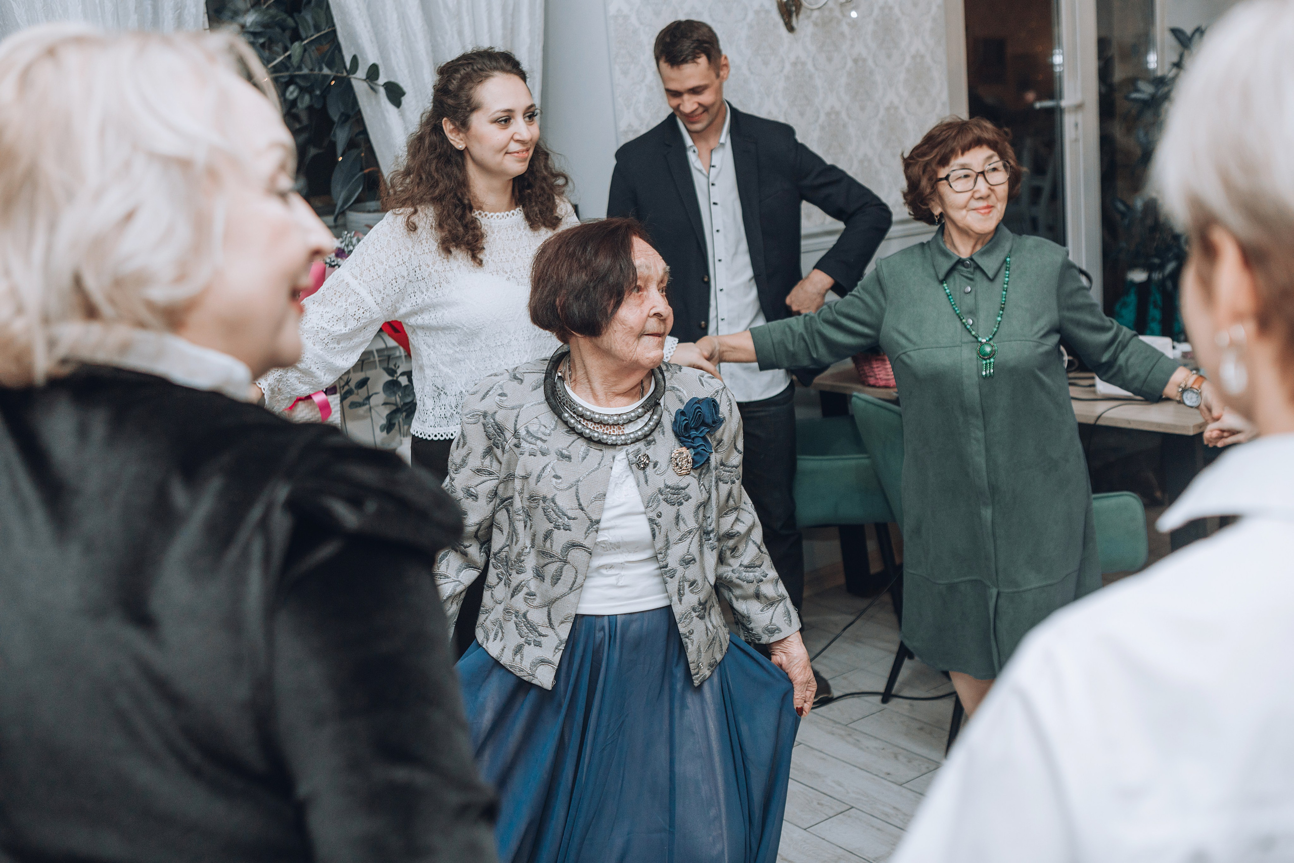 90-летний юбилей Сары Вагаповны. Фотограф в Санкт — Петербурге Анна Конофало