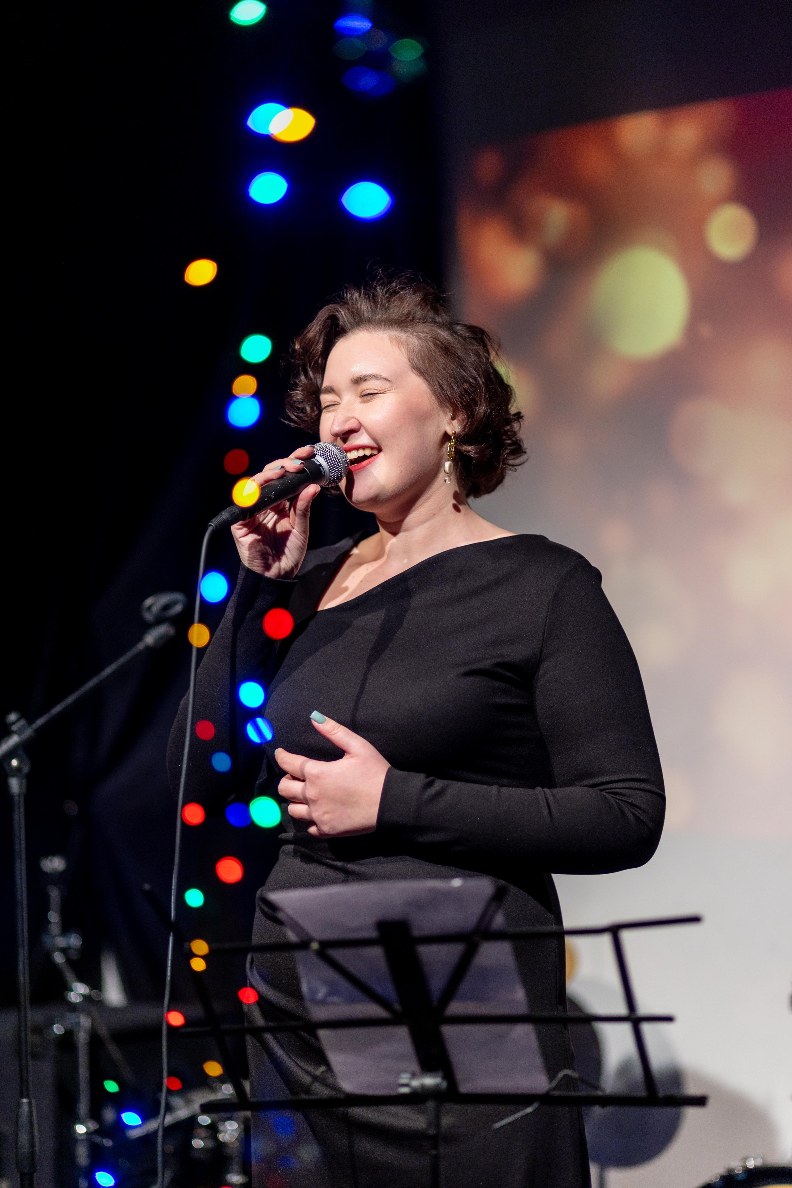 Музыкальная школа Айгерим. Фотограф и видеограф в Москве Ирина Фомочкина