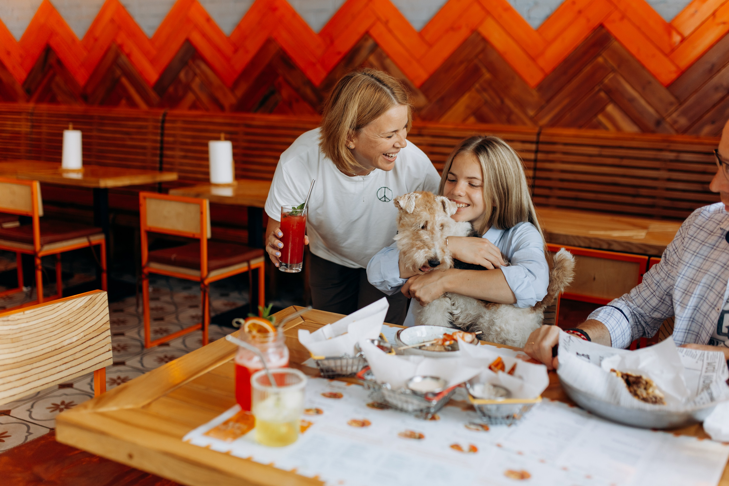 По бургеру в «Карл Маркс». Свадебный и семейный фотограф в Туле и области Маша Костина