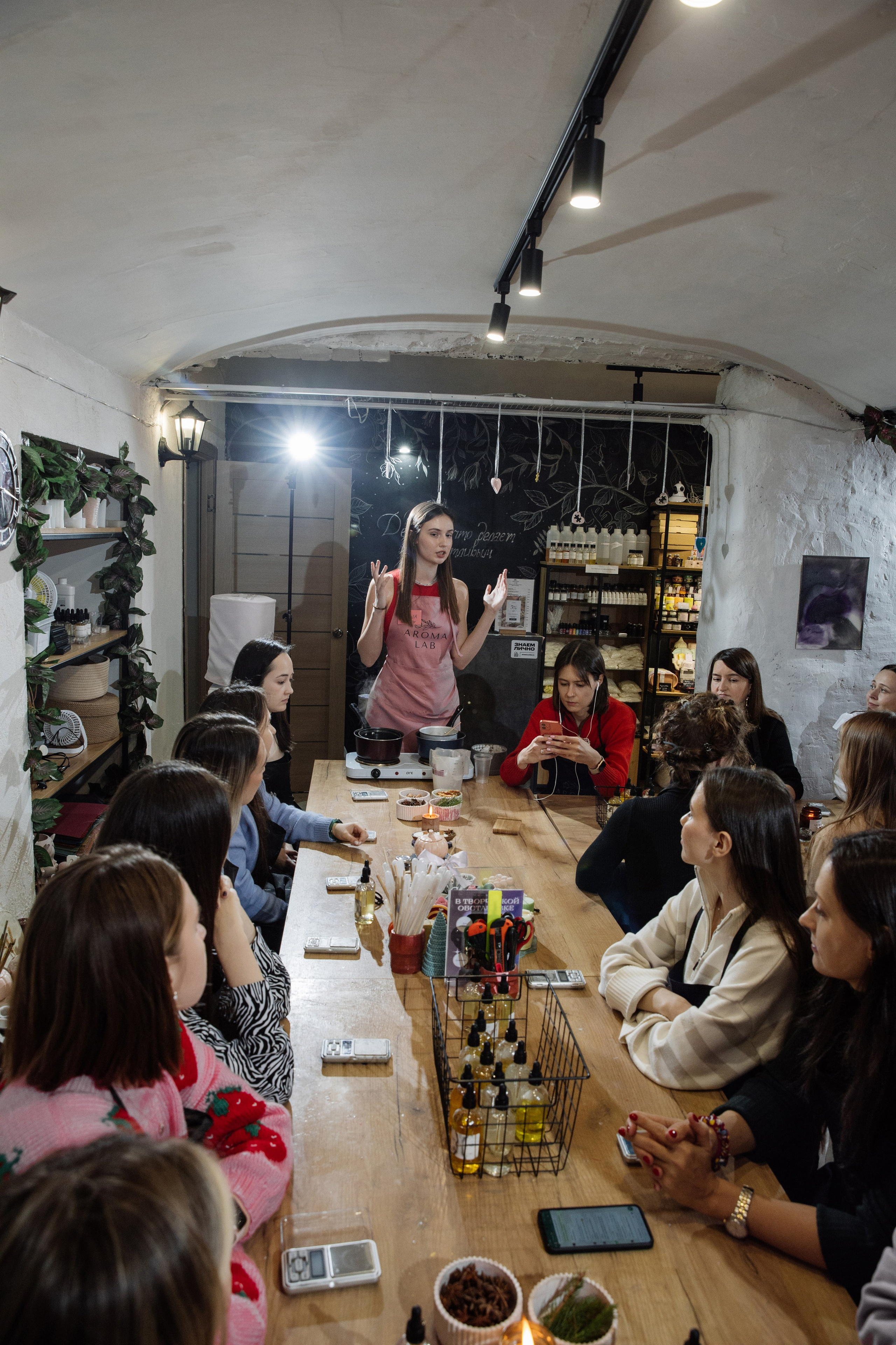 Корпоратив компании Технологии Доверия Аудит — творчество с AROMALAGE