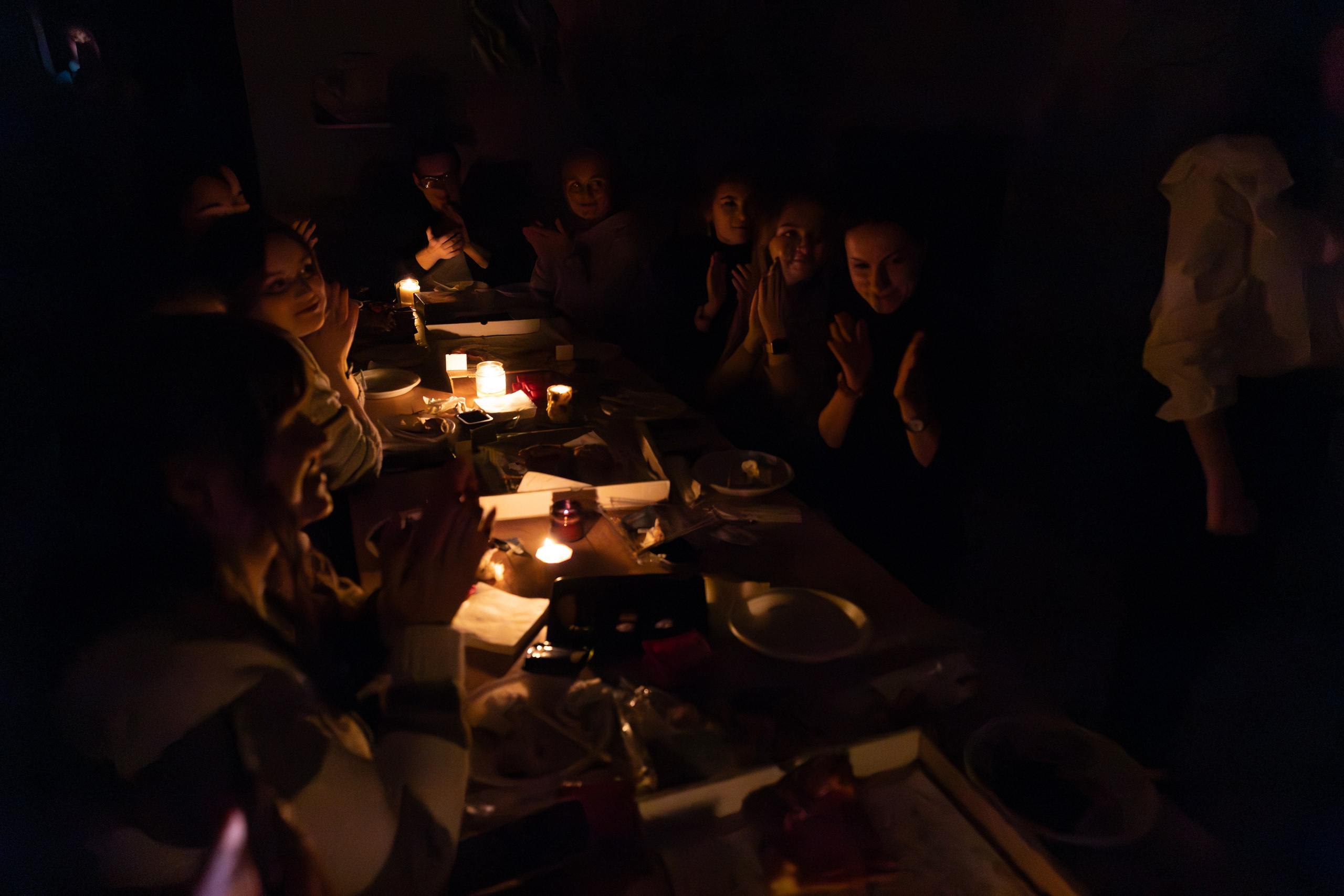 Корпоратив компании Технологии Доверия Аудит — творчество с AROMALAGE