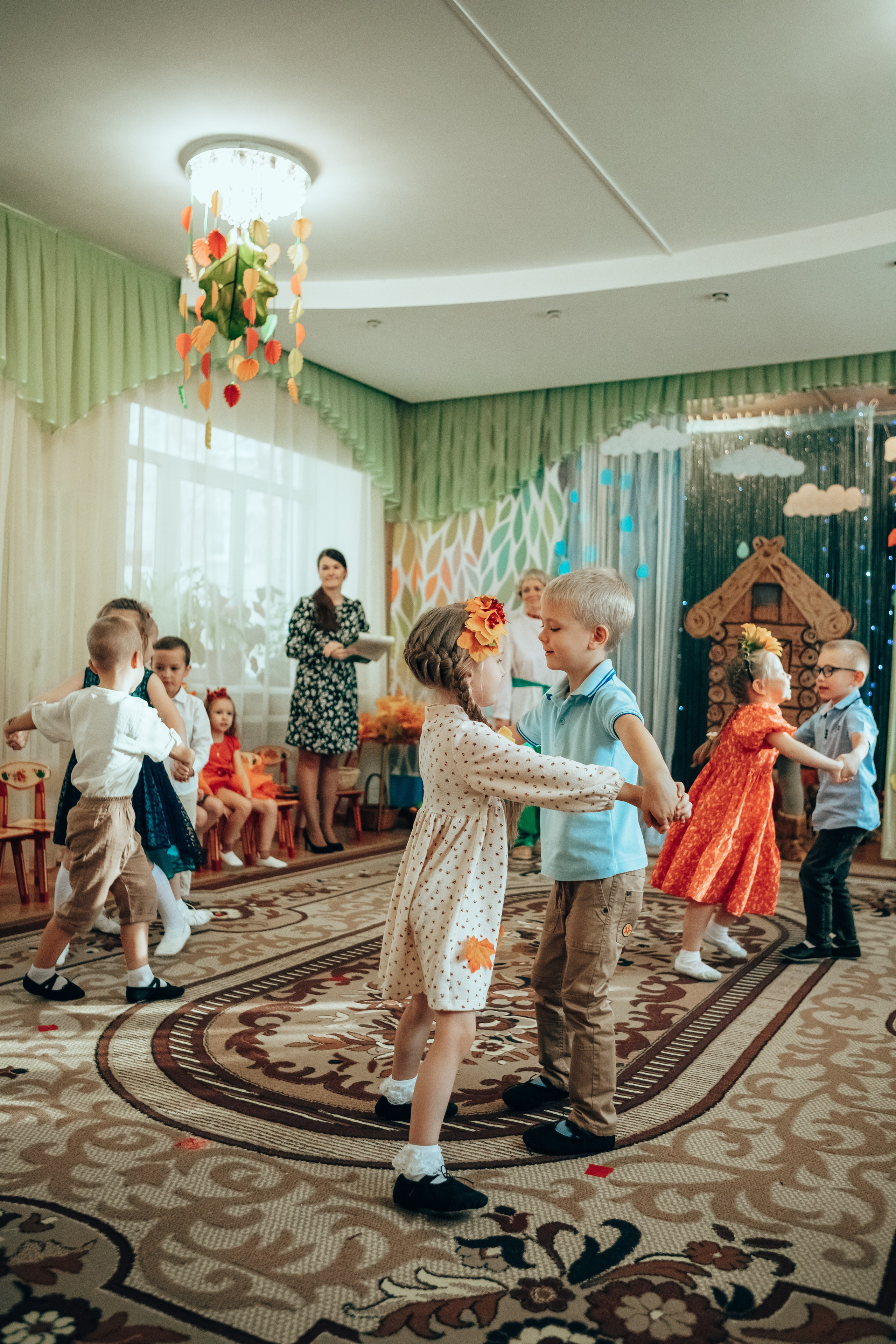 Утренник «Праздник осени». Семейный и детский фотограф в г. Новосибирске Макеева Анастасия