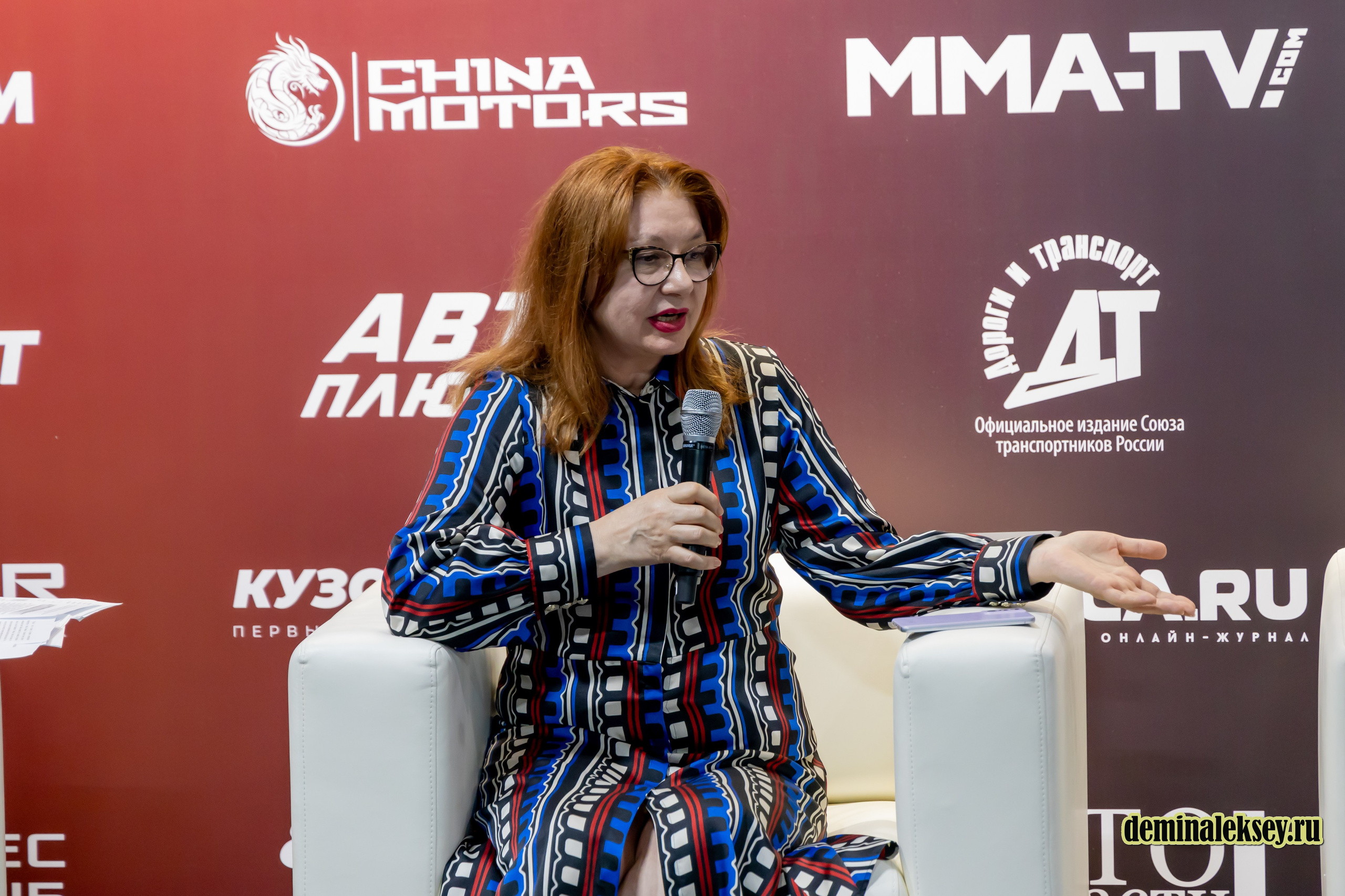 Chinese Motor Show 2024. Репортажный, семейный и студийный фотограф в Москве Демин Алексей