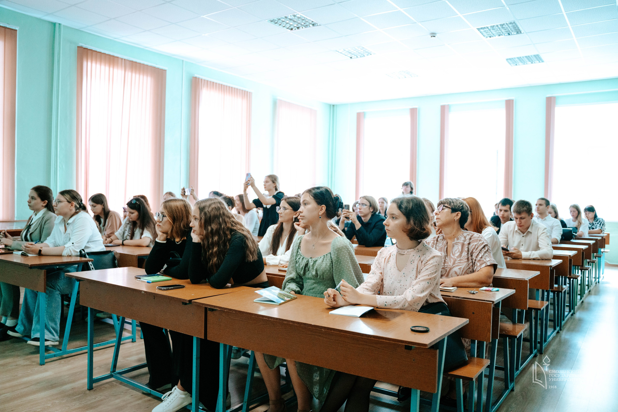 СмолГУ — 1 Сентября. KiPPER Gallery — Фотограф