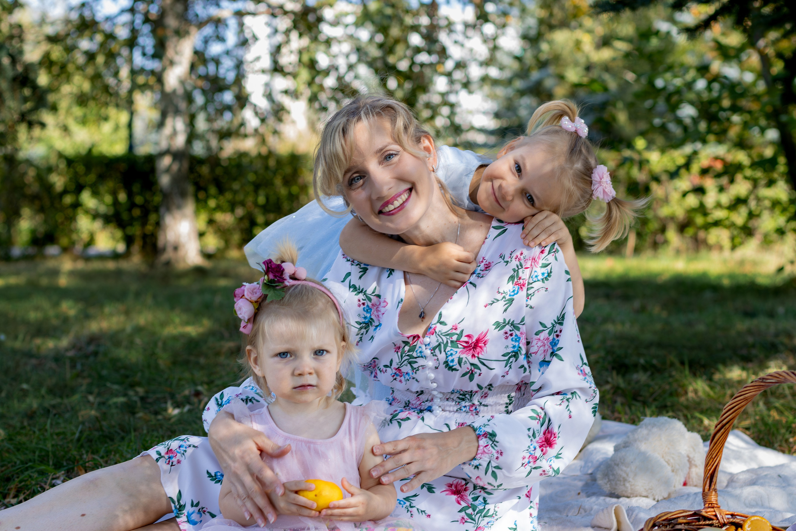 Пикник летним днём. Главная