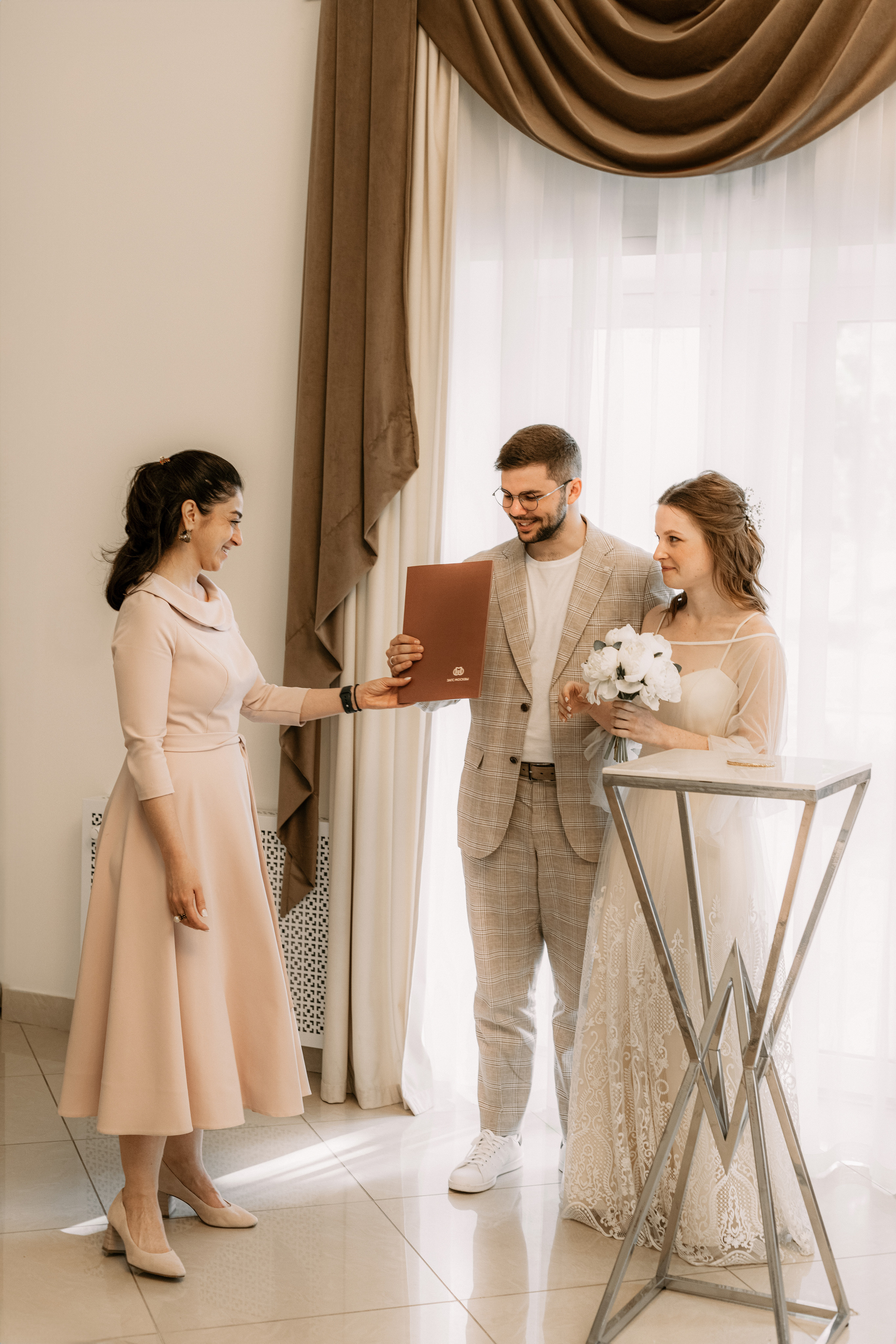 Евгений & Виктория. Кузьмина Анастасия — контент-фотограф | Москва