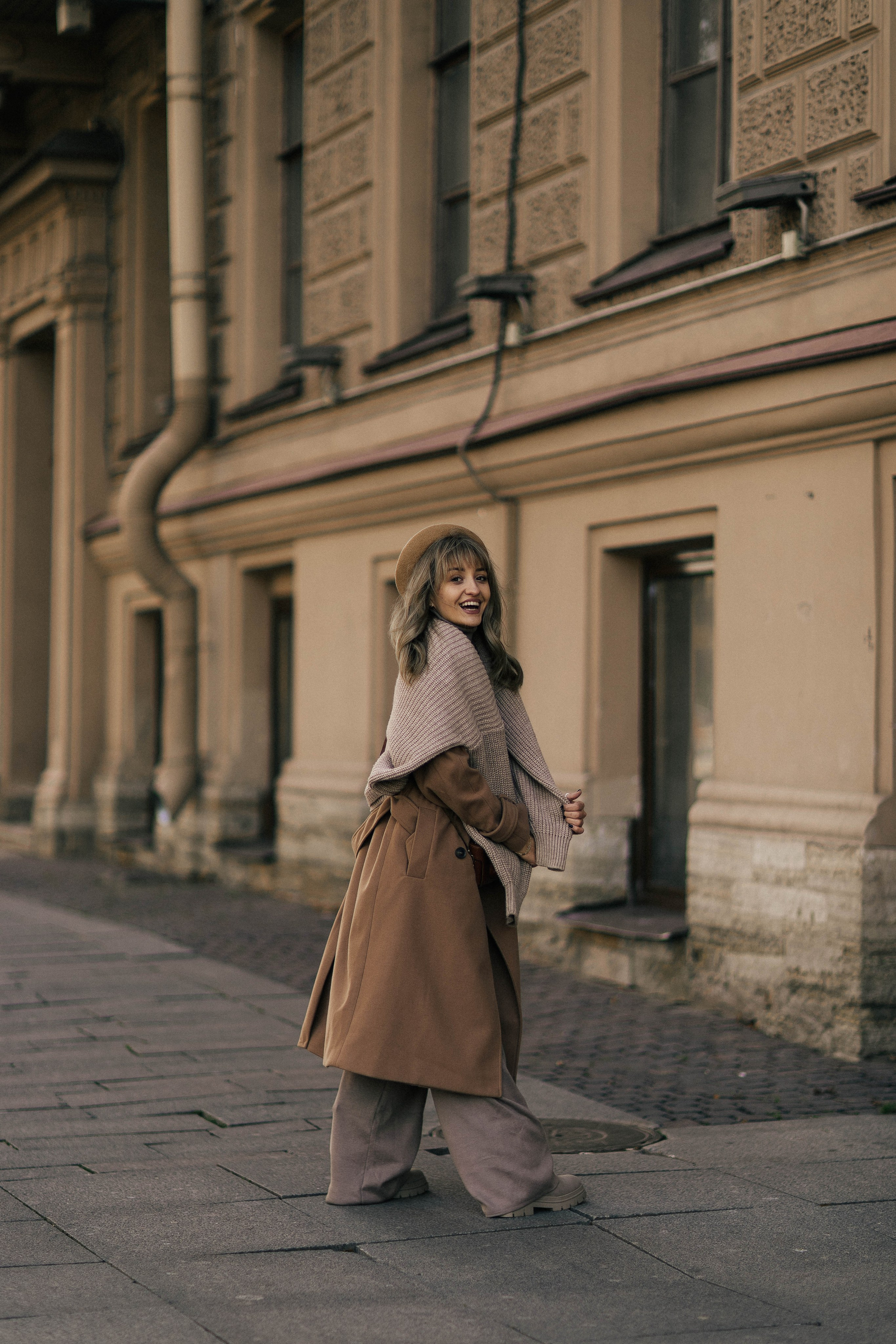 Оленька Гладченко. Главная