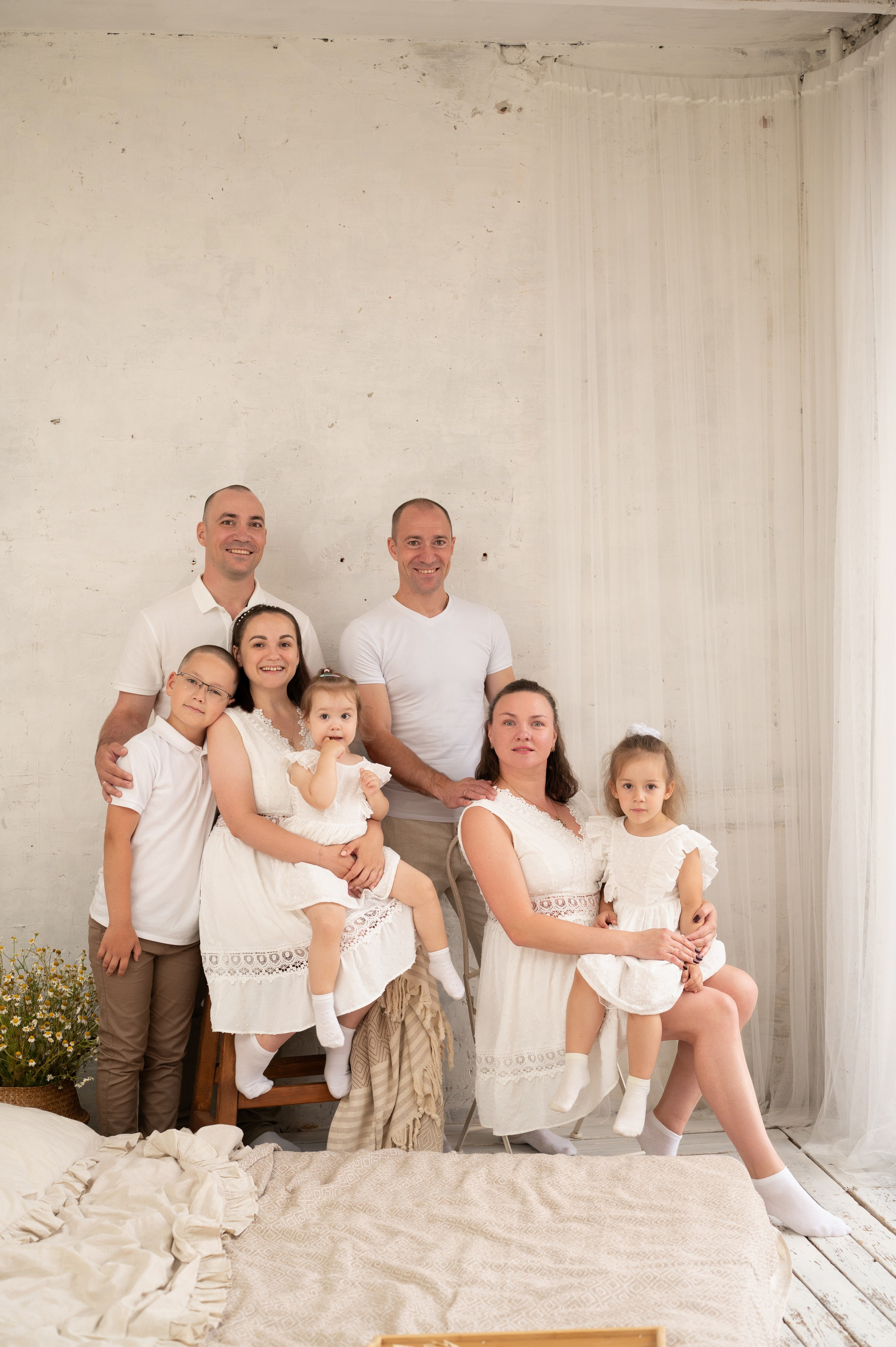 Семейная съемка в фотостудии «Воздух». Фотограф новорожденных, семейный детский в Тюмени Татьяна Морозова