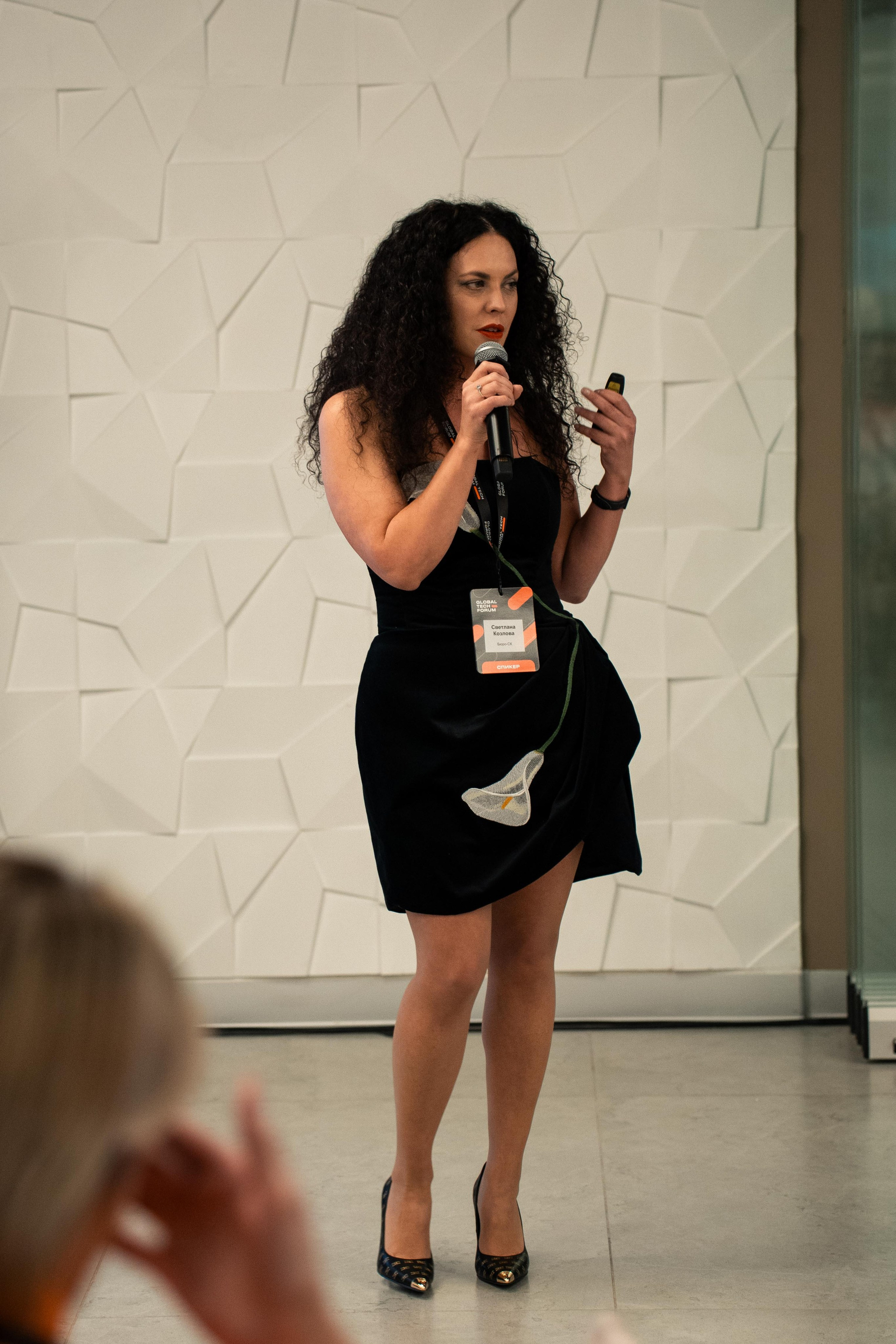 Global Tech Forum 27.03.2026. Коммерческий и художественный фотограф и видеограф в Москве Арсений Тургенев