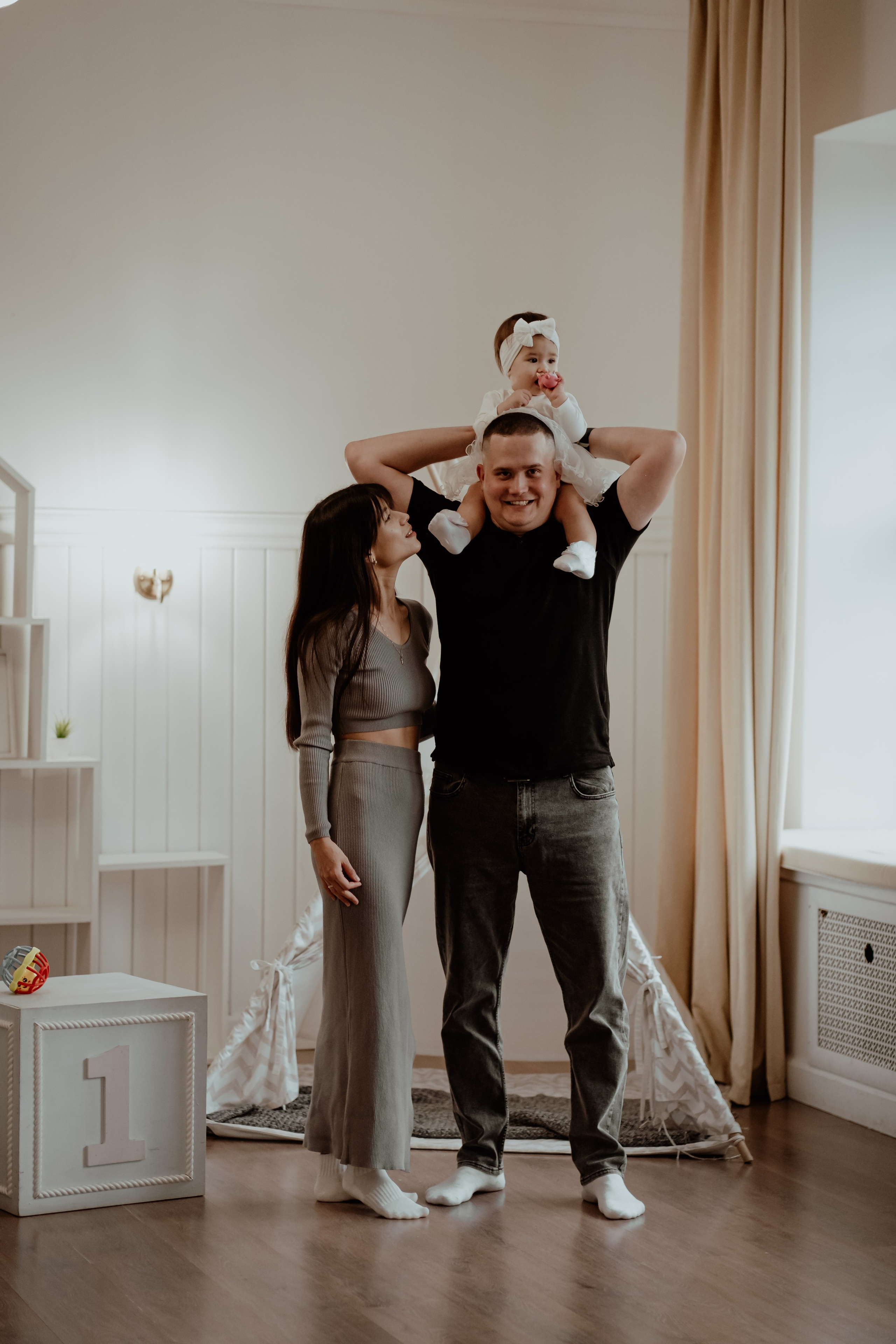 Мирославе 1 годик. Свадебный фотограф Челябинск