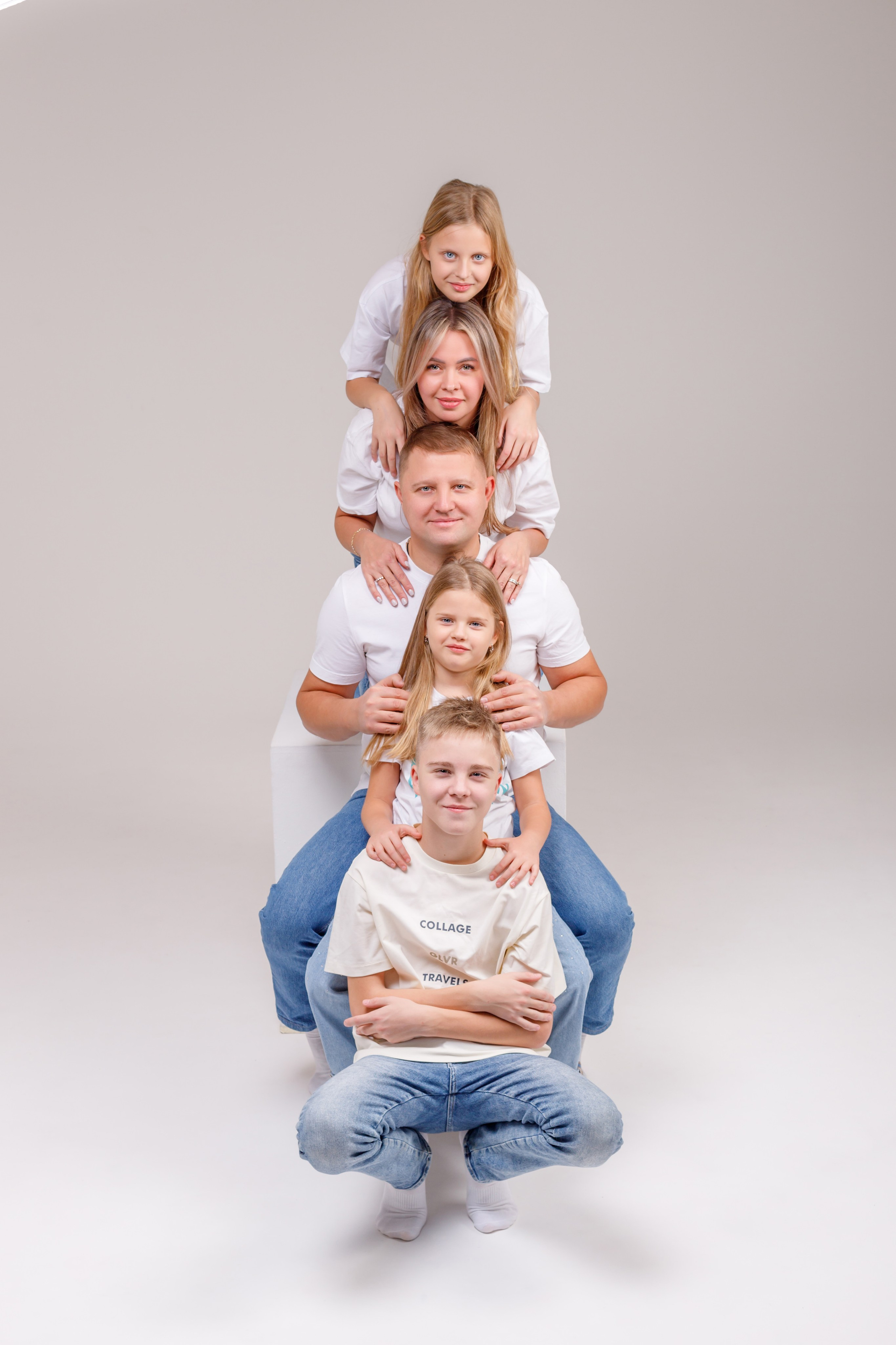 Портрет поколений. Выпускные альбомы Казань. Семейный и детский фотограф Михаил Мигачев