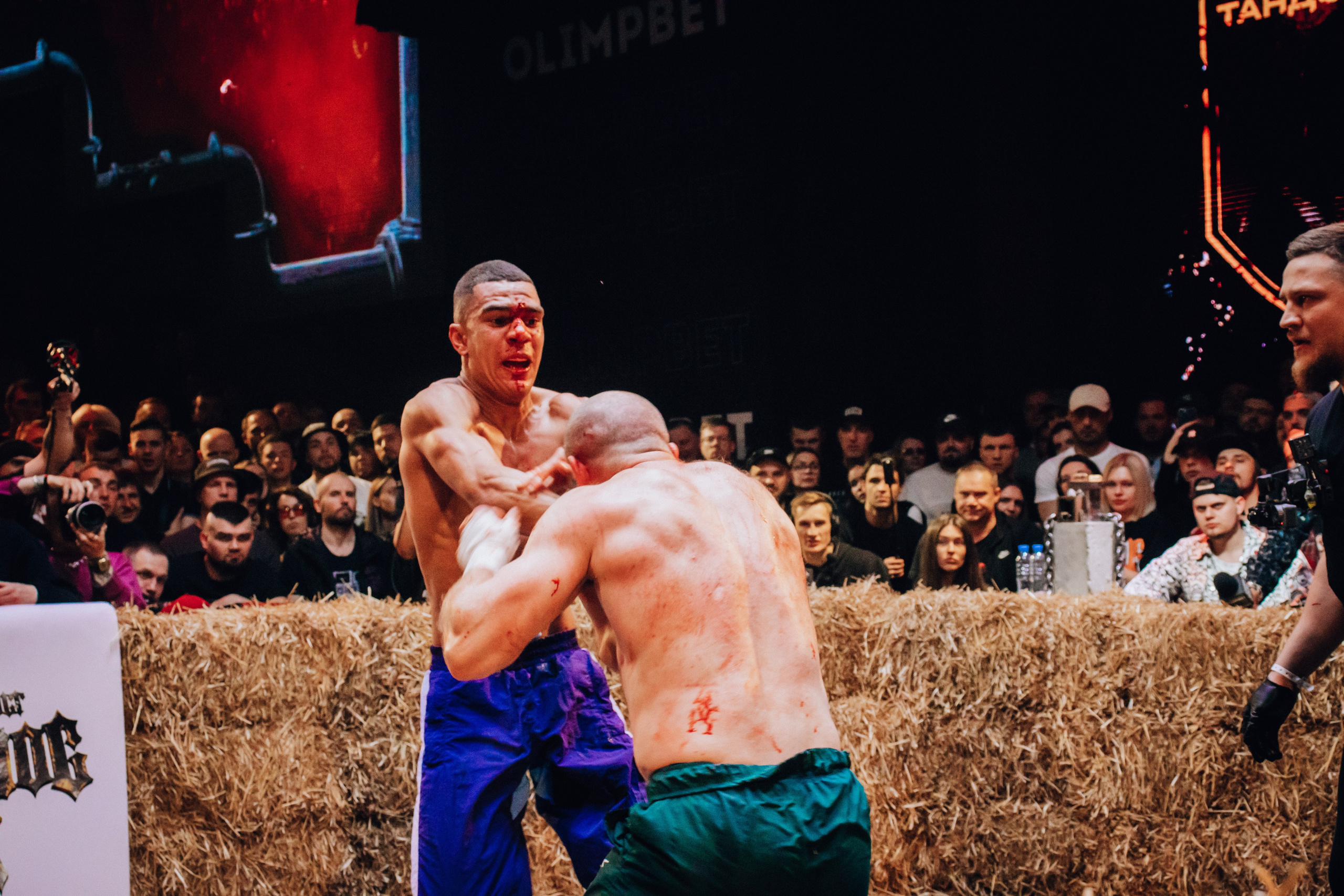 Кулачные бои TopDog. Анастасия Тен