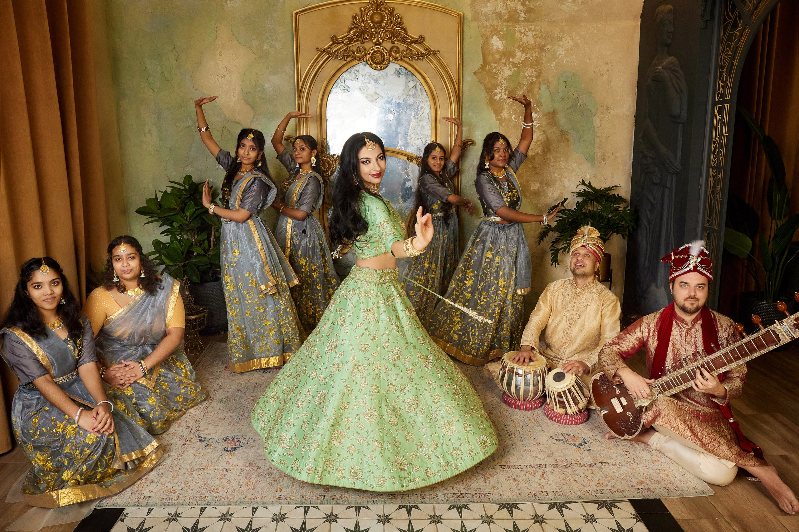 Фотосессия для танцевальной группы. Семейный и свадебный фотограф в Москве Пушкино Элеонора Янбухтина