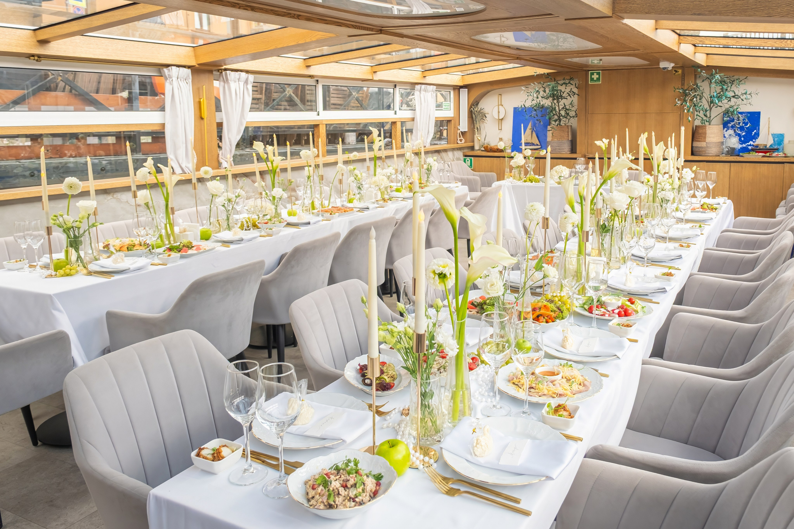 Интерьер. Фуршет. Банкет. Фотограф и оператор Илья Гунбин