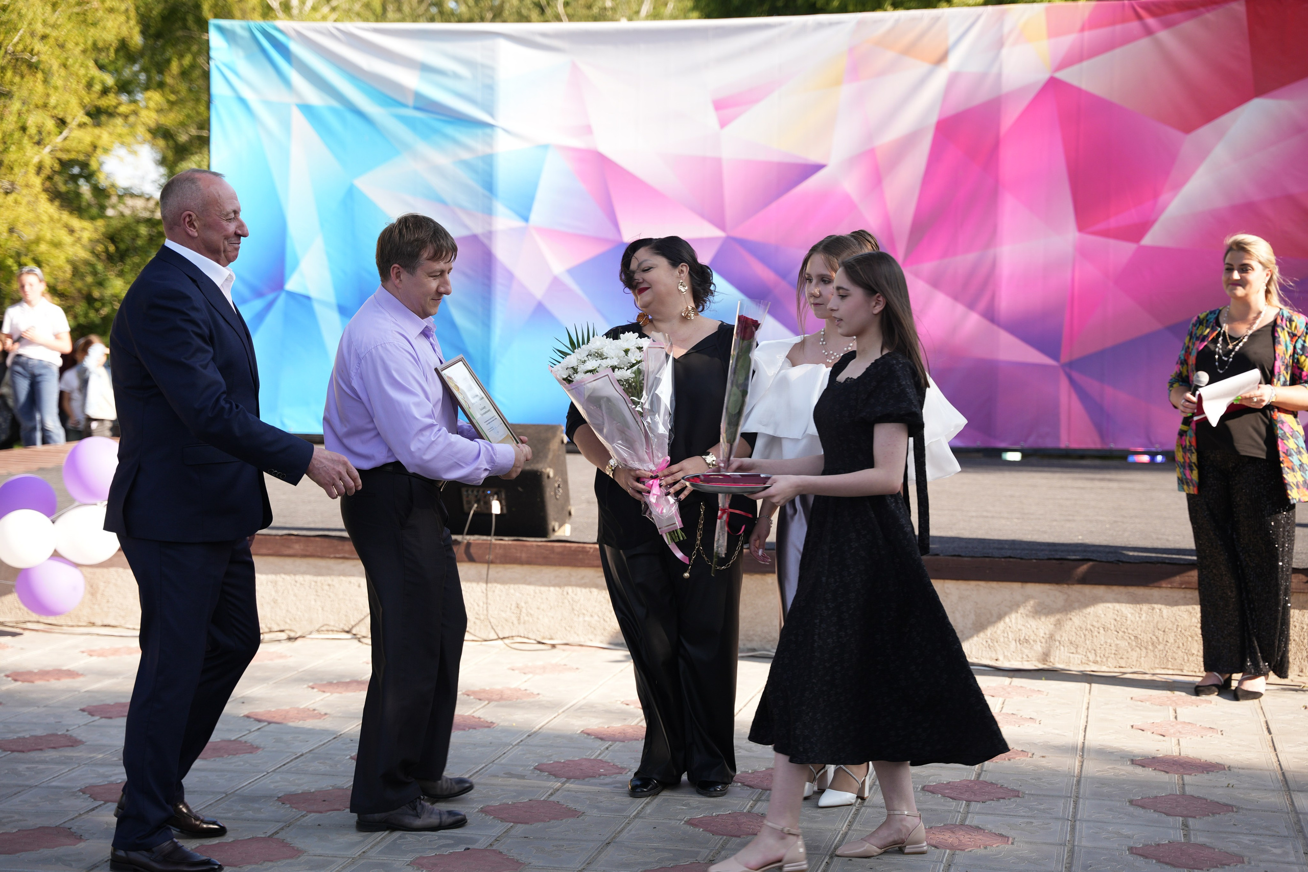 Выпускной в парке. Ольга Плаксина фотограф в Саратове