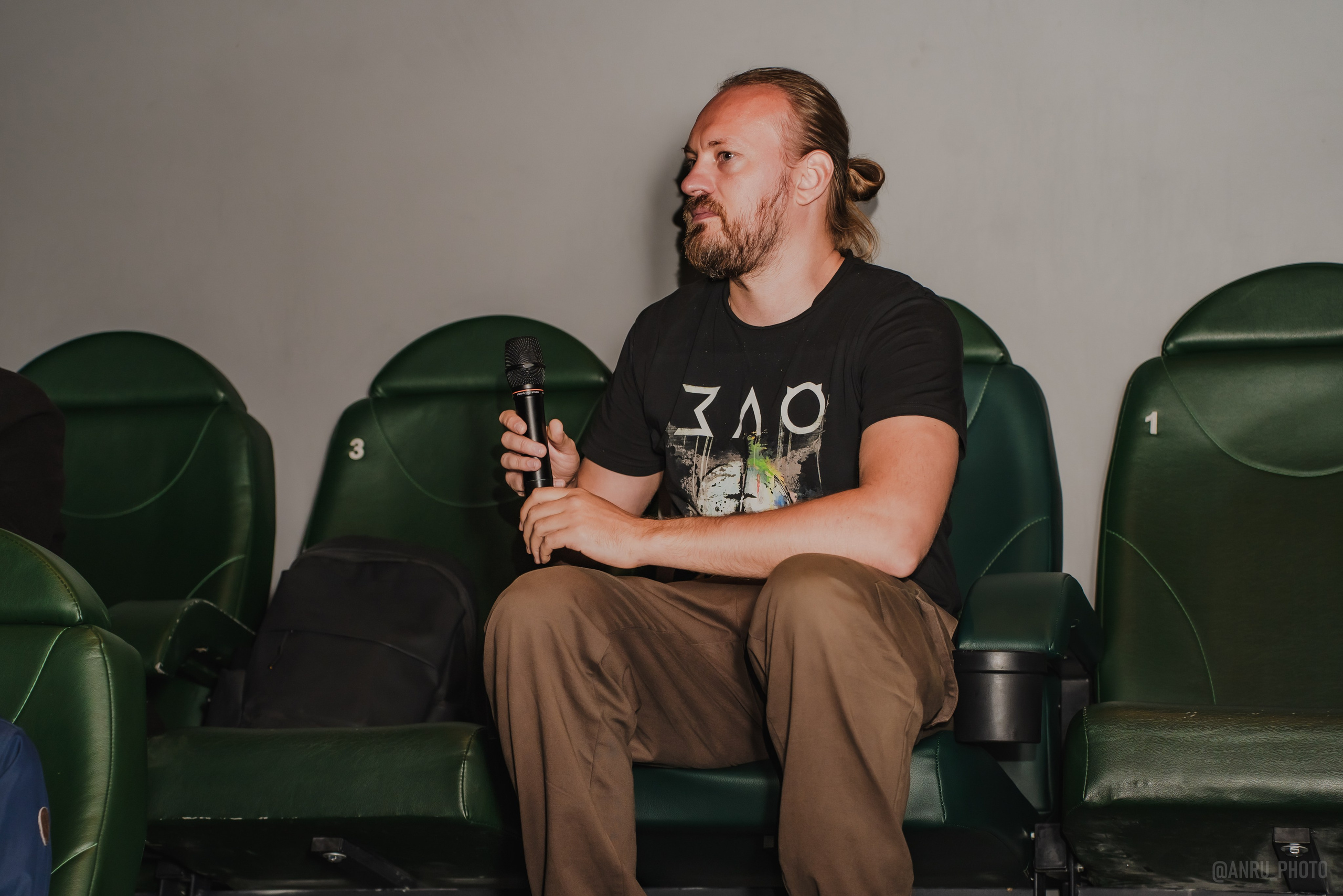 Предпоказ «Выход 8». Репортажный фотограф Анастасия Рубцова