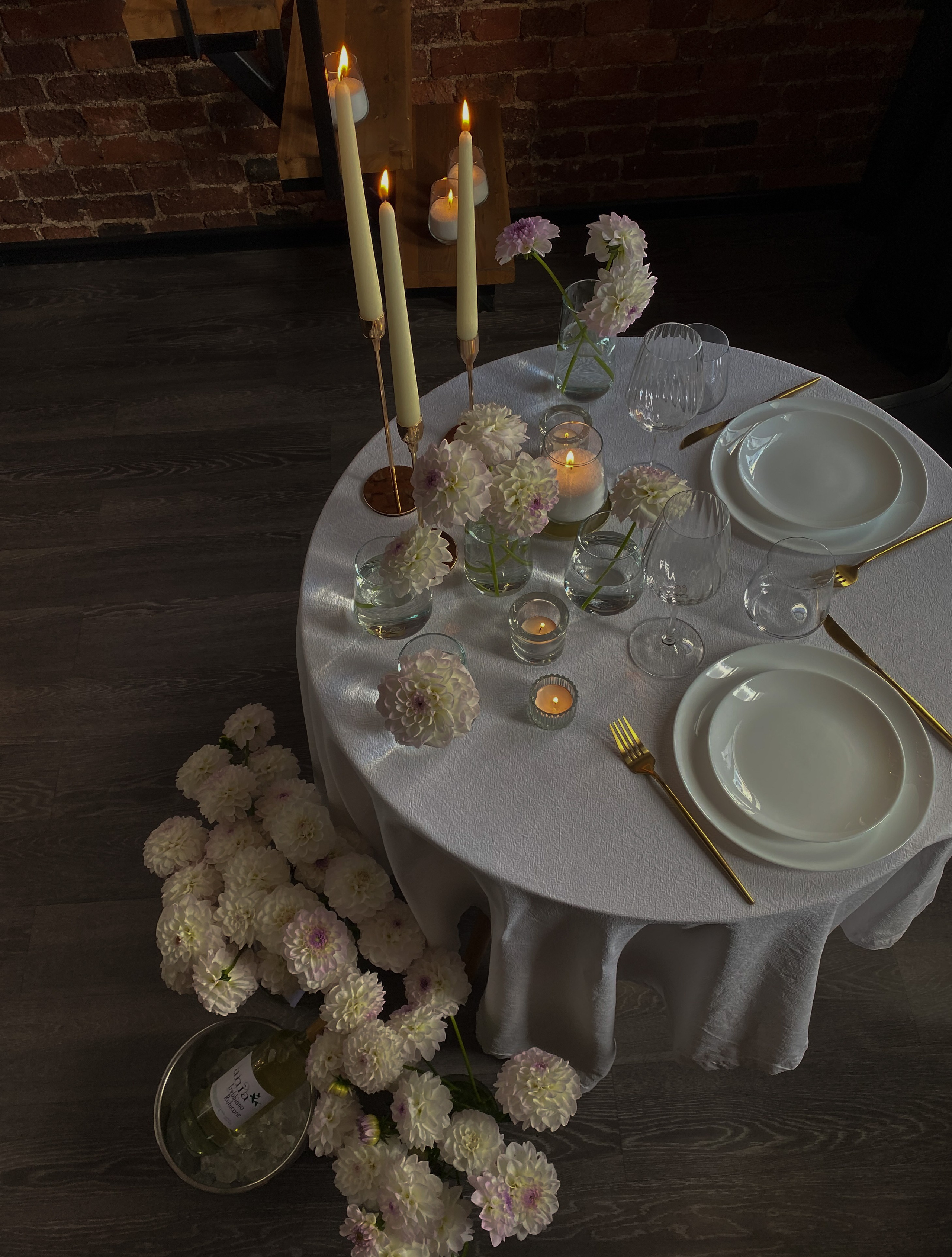 Свидание в отеле во Владивостоке. Организация свадеб и других мероприятий во Владивостоке от «Рядом быть»