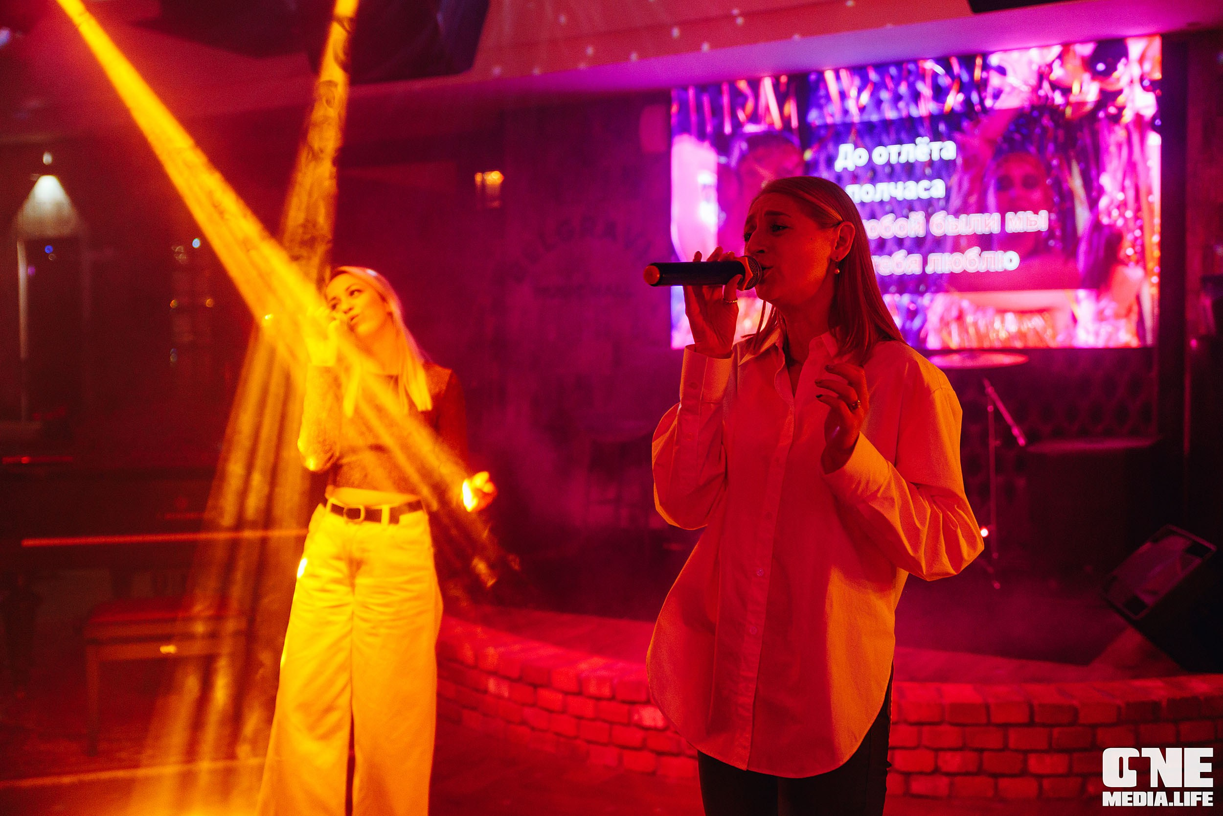 Фоторепортаж из караоке-клуба Белгравия. One Media Life: фоторепортажи, фотоотчеты с мероприятий и заведений
