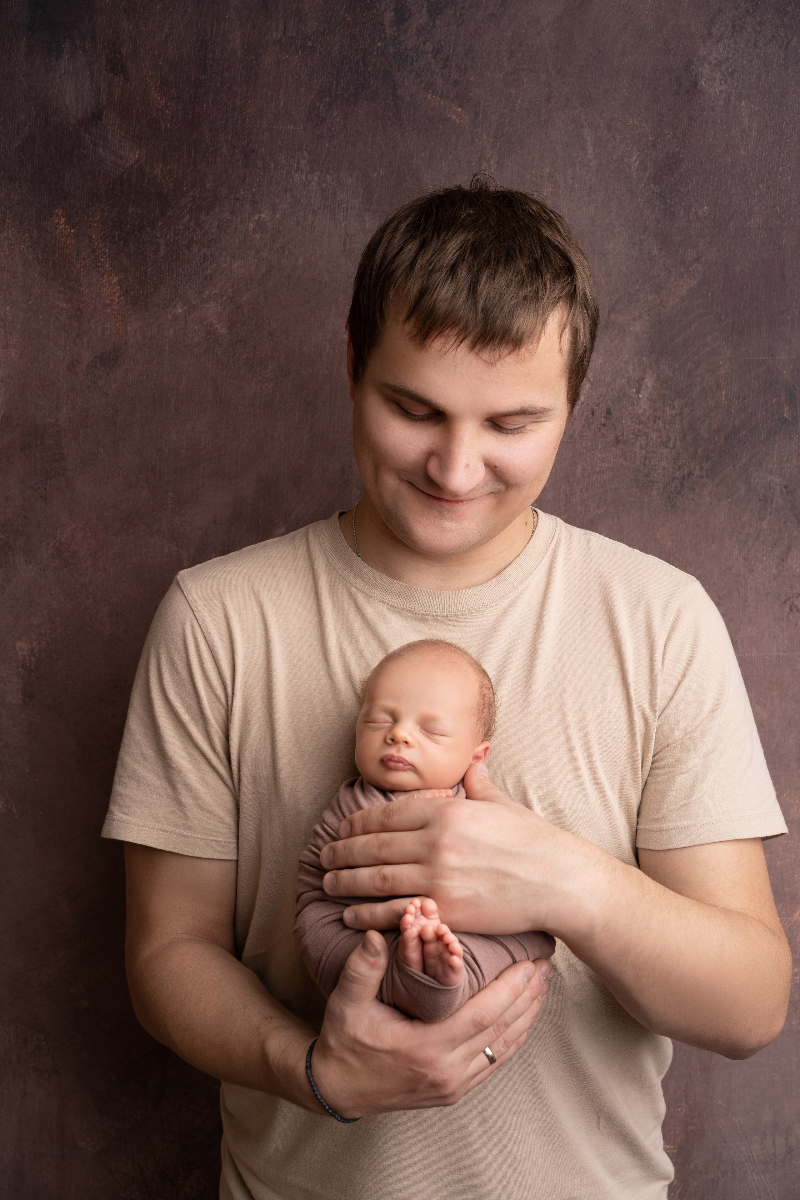 Семейные фотосессии с новорожденными | Трогательные кадры малышей и их близких в Москве и МО. Фотосессия новорожденных в Москве и Московской области | Профессиональный фотограф newborn — Татьяна Иванова