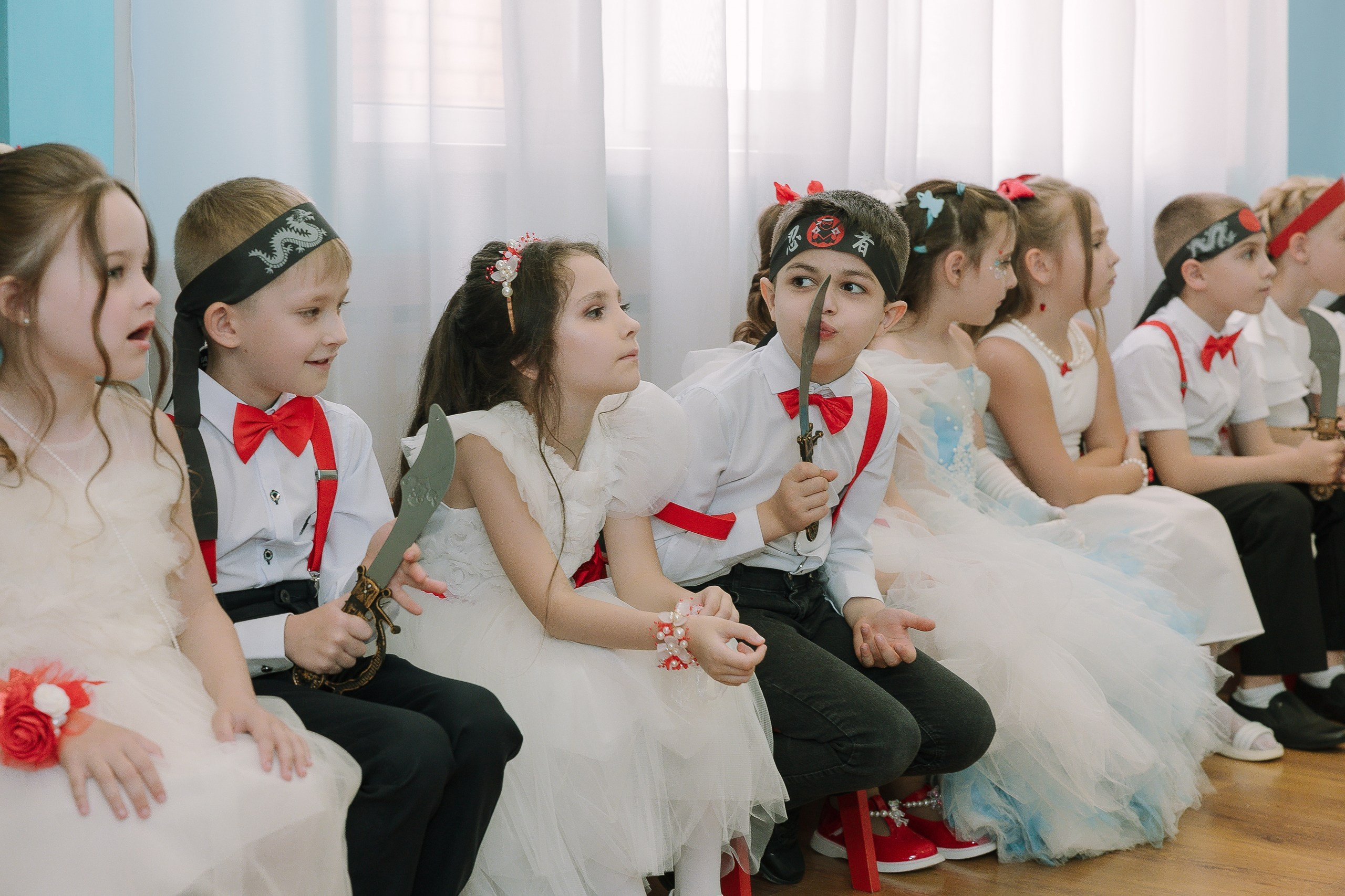 Выпускной 10 ДС. Выпускные альбомы Натальи Бутко: Новороссийск, Анапа, Геленджик