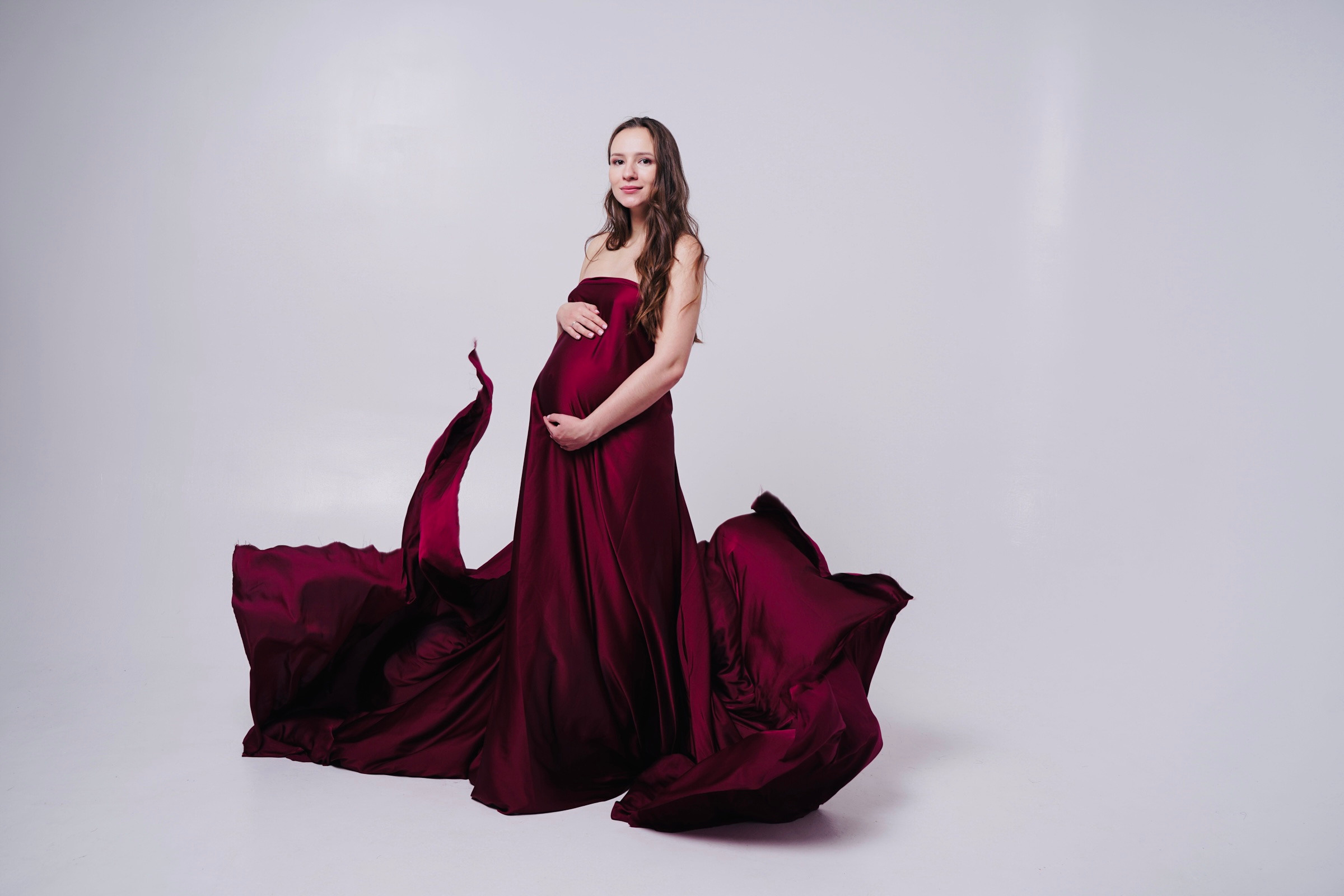 Фотосессия беременности. Фотосессия в студиях Москвы. Портретный фотограф в Москве Елена Капралова