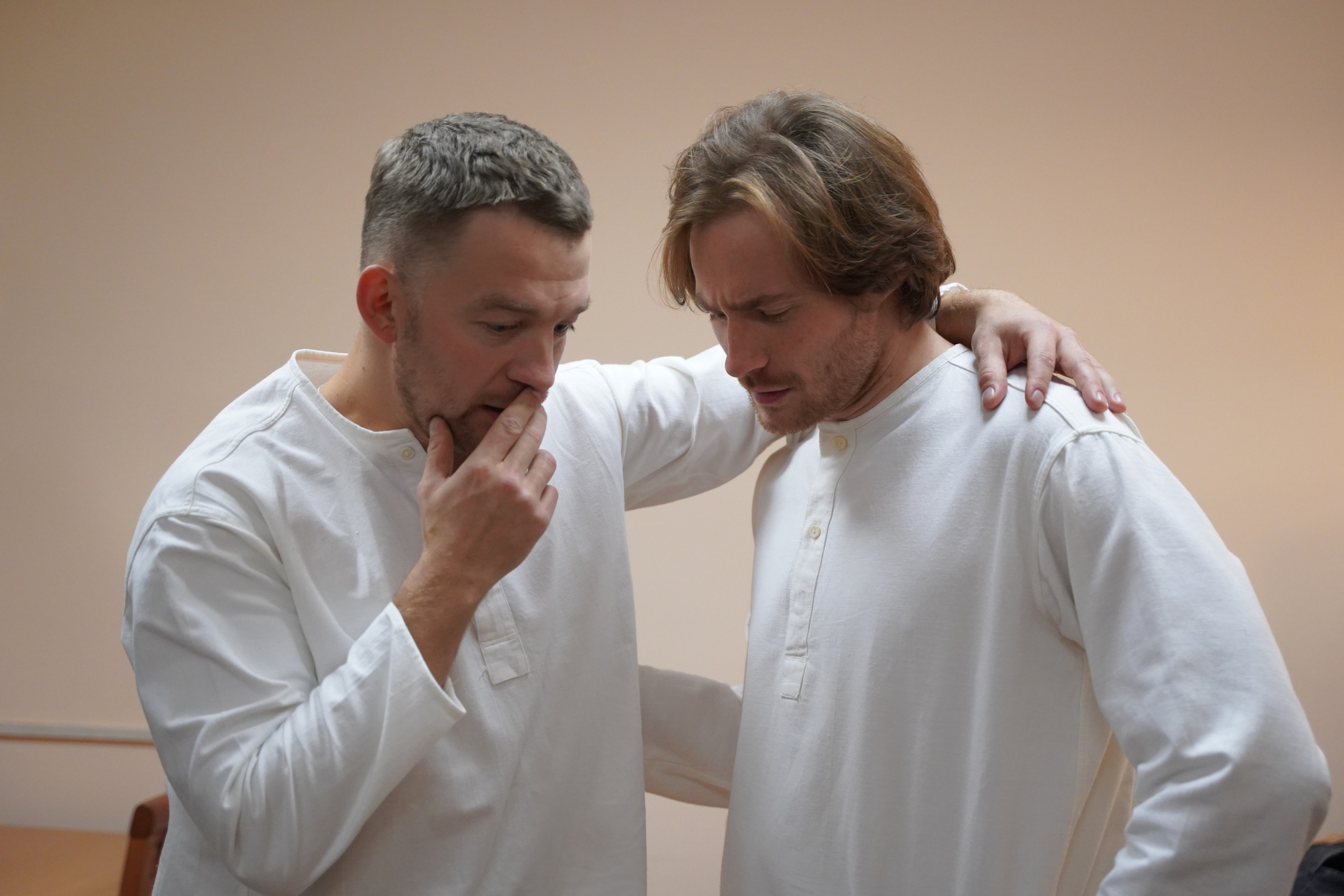 Спектакль«Поединок».Сначала театр-театр с начала.Театралный фотограф. Портретный фотограф в Москве Елена Капралова