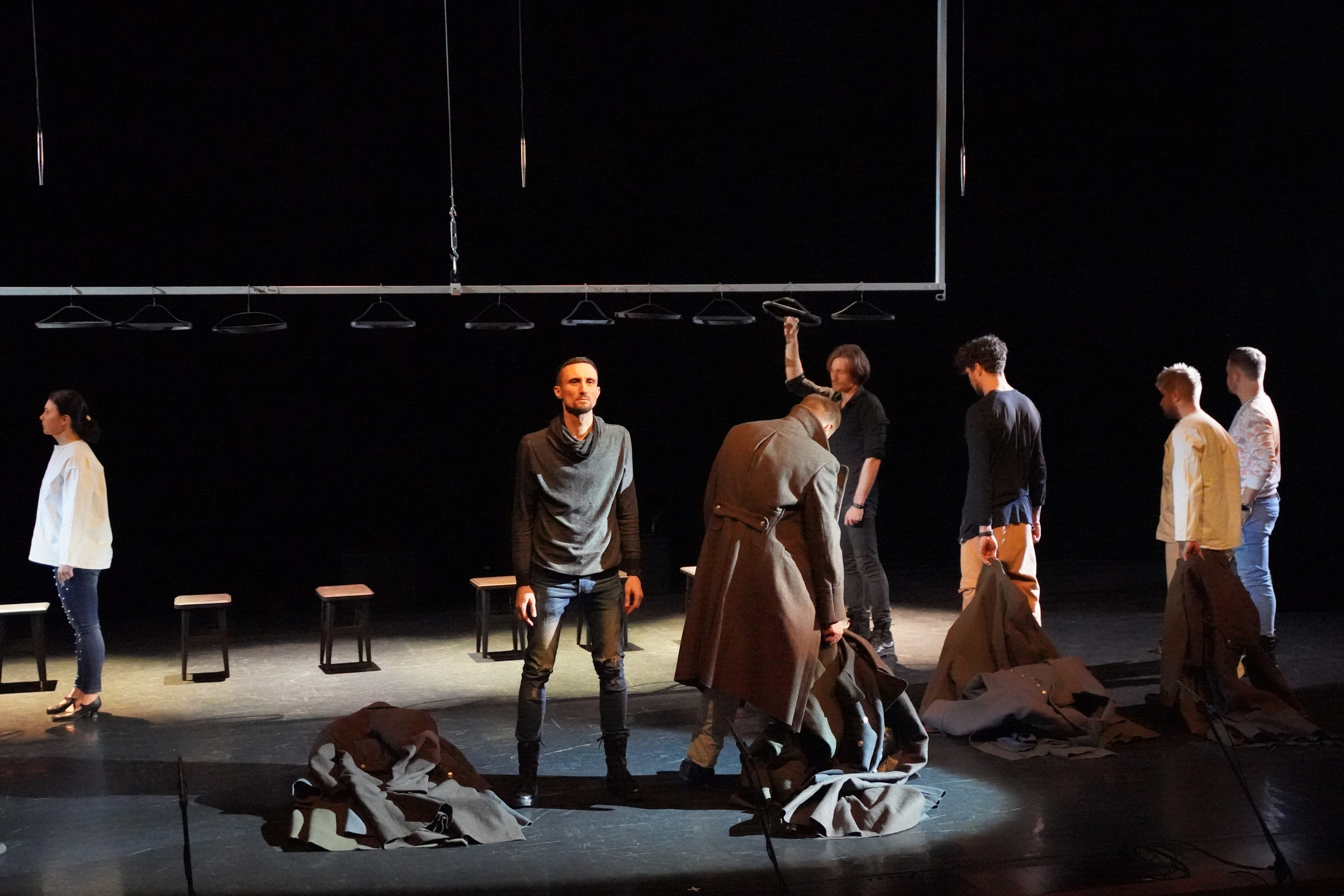 Спектакль«Поединок».Сначала театр-театр с начала.Театралный фотограф. Портретный фотограф в Москве Елена Капралова