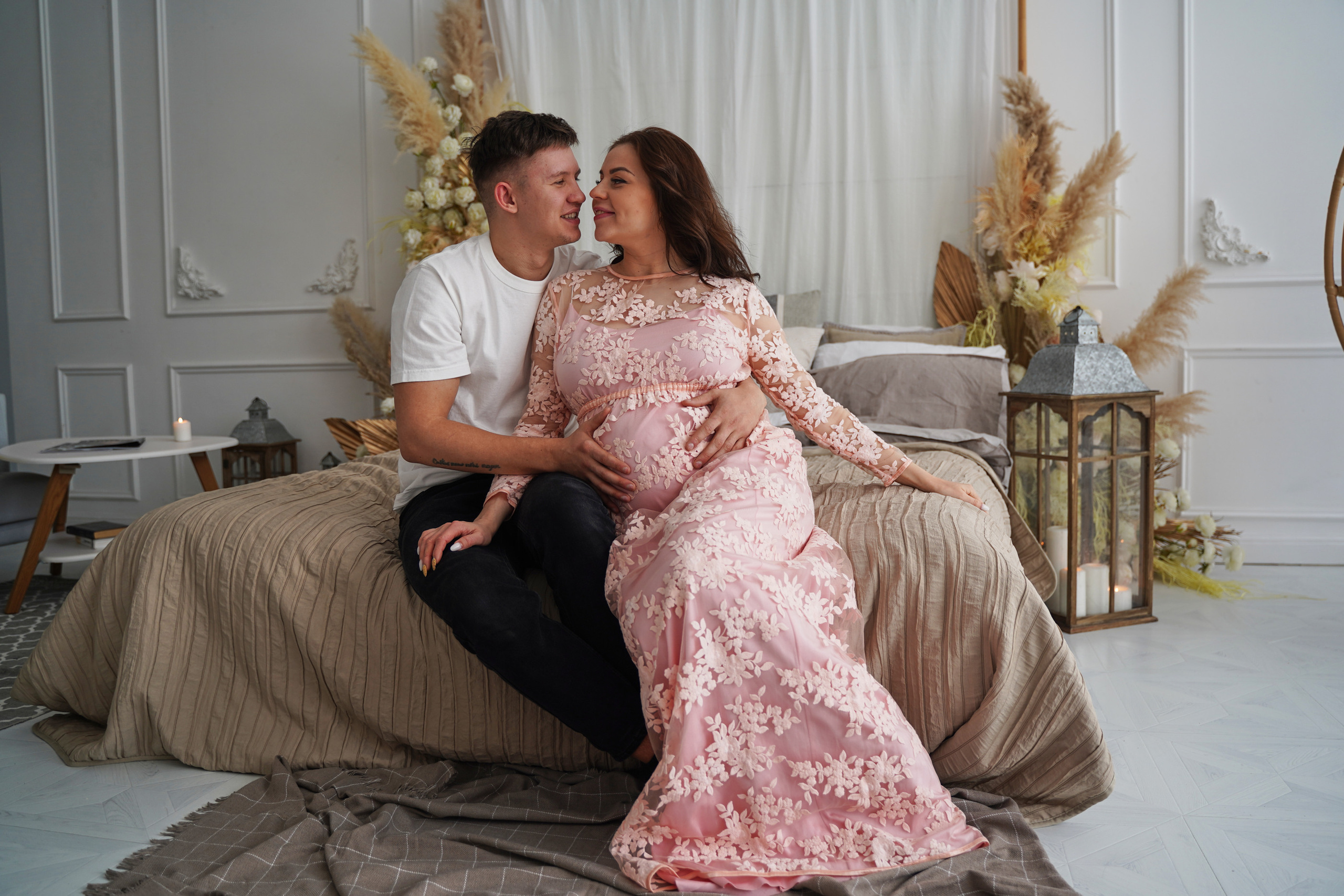 Фотосессия беременности. Фотосессия в студиях Москвы. Портретный фотограф в Москве Елена Капралова