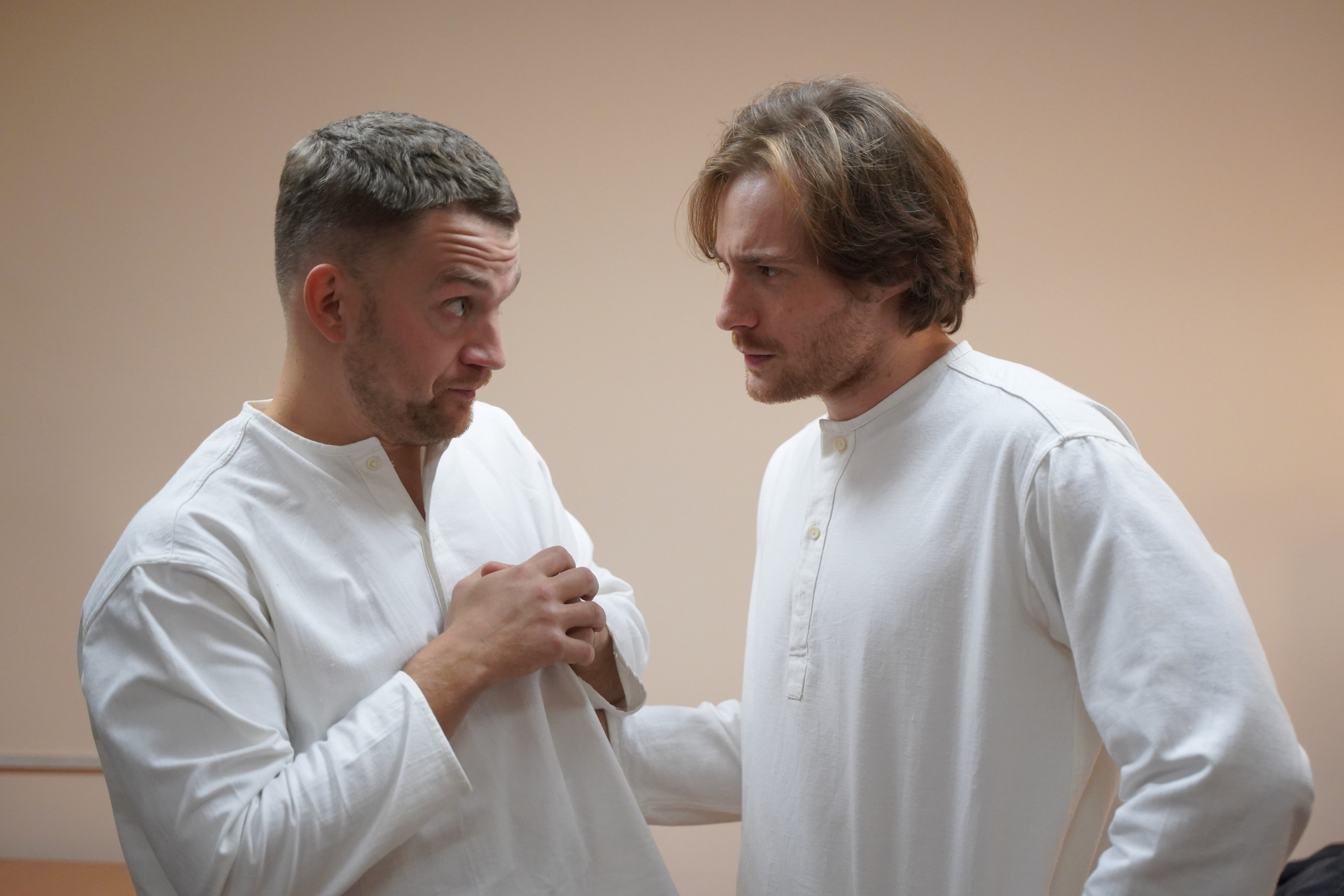 Спектакль«Поединок».Сначала театр-театр с начала.Театралный фотограф. Портретный фотограф в Москве Елена Капралова