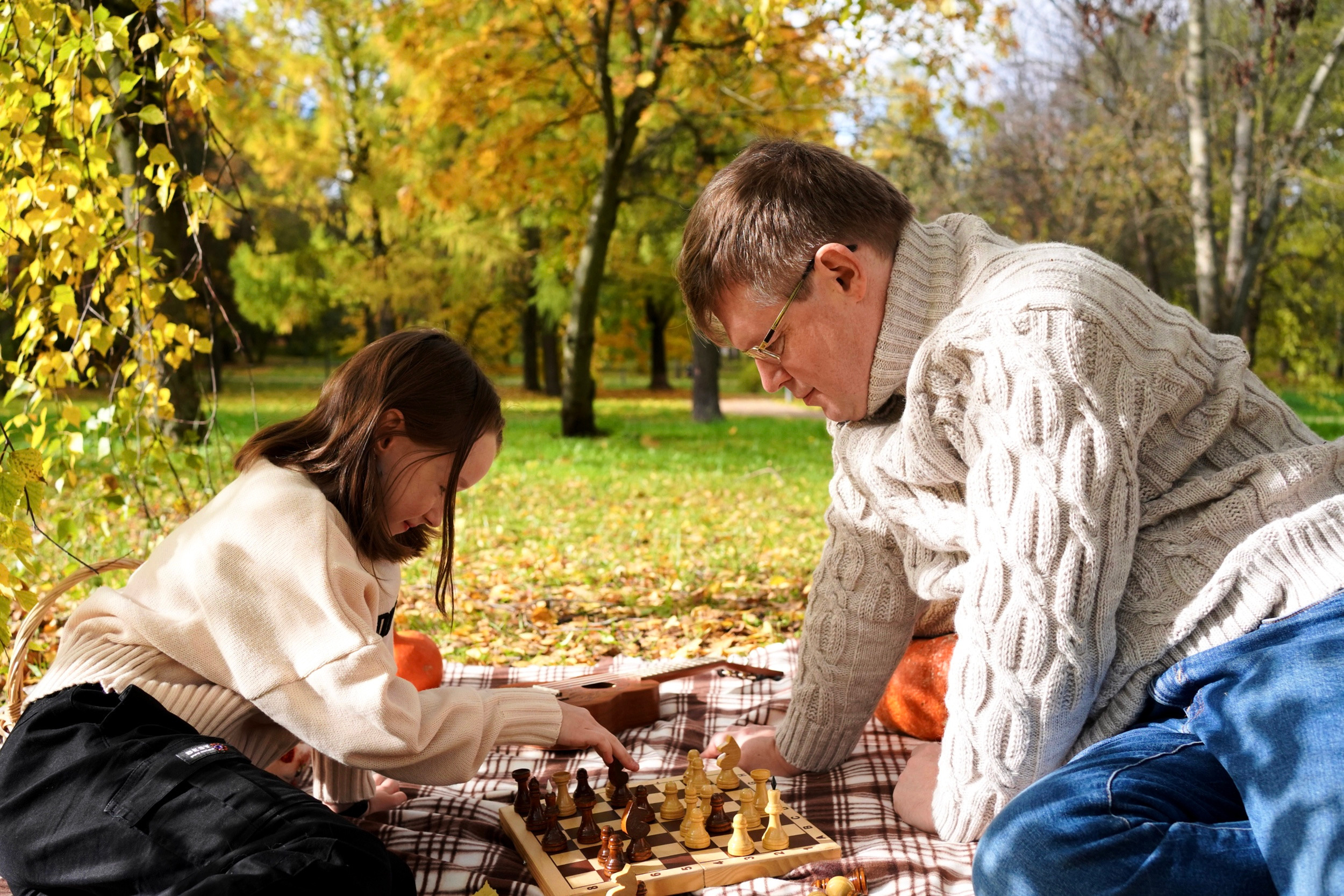 Фотосессия на улице и в парках Москвы. Уличная прогулка. Портретный фотограф в Москве Елена Капралова