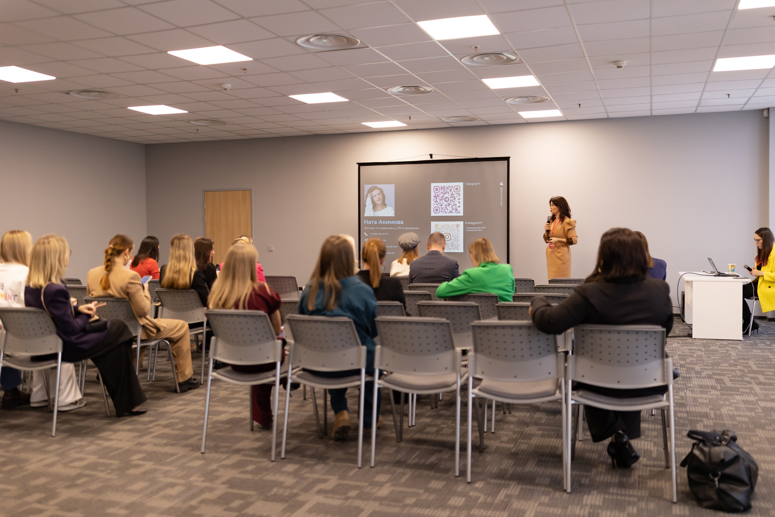 Только суть ЛИДЕР (Сколково). Сказочный фотограф для Вас и Вашей семьи