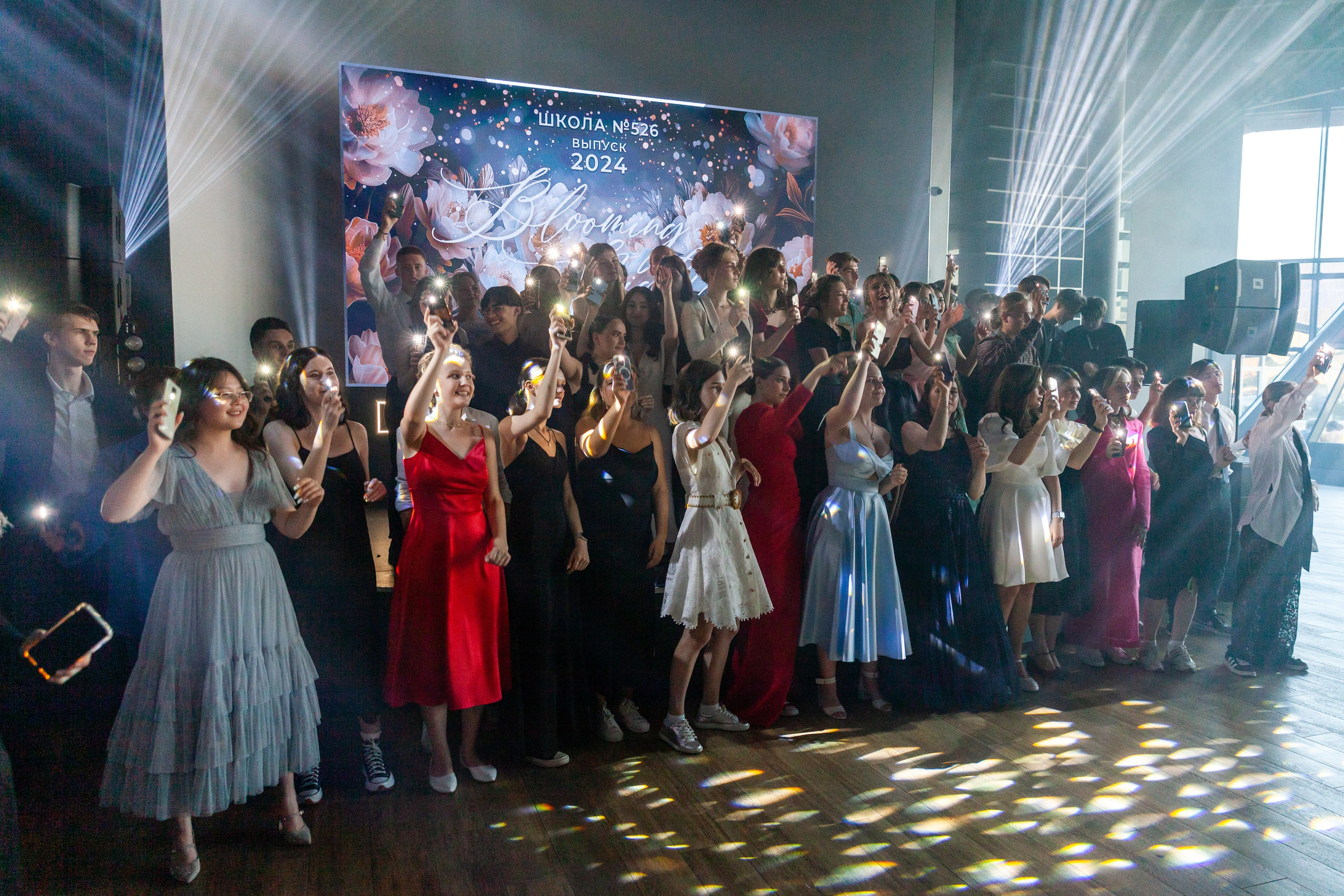 Выпускной вечер в Royal Beach. Портретный фотограф в СПб Ирина Маринина