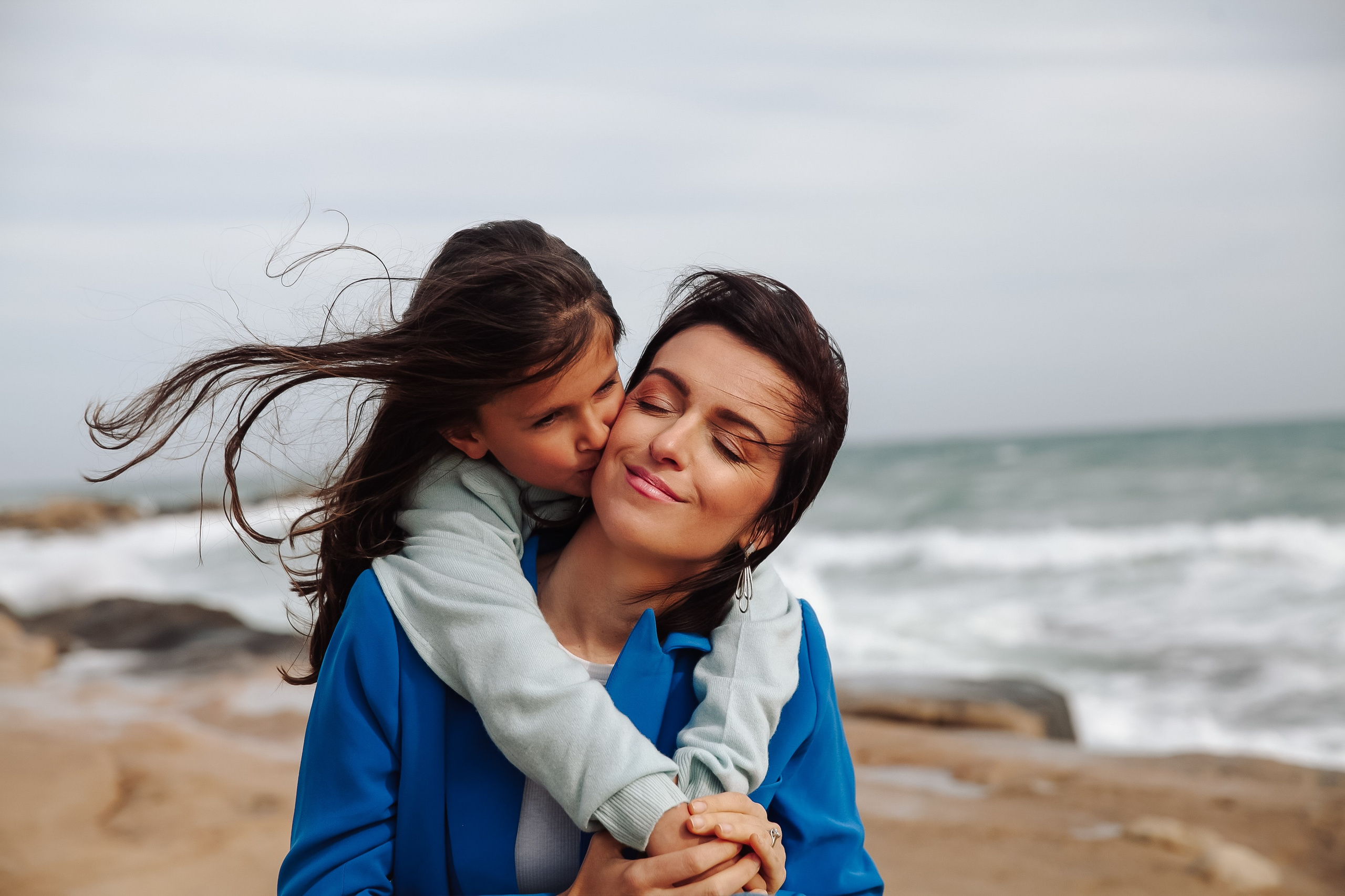 Olesja with daughter. ANNA KUDRINA PHOTOGRAPHY Russia