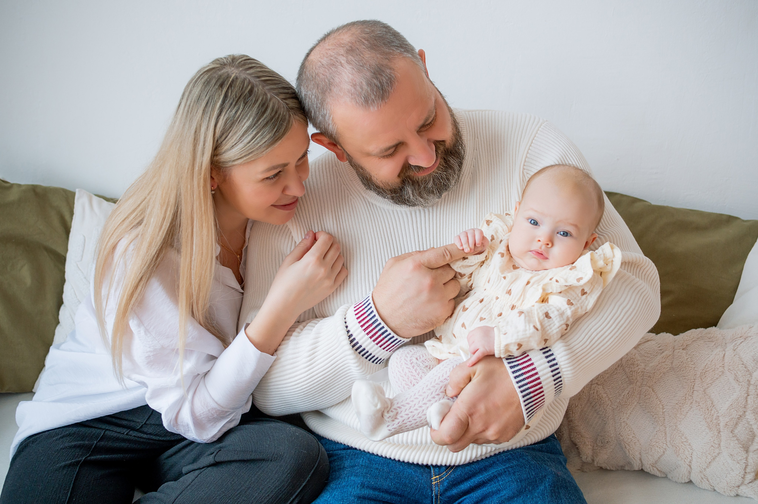Семейная съёмка с малышом 3 месяцев Краснодар. Фотограф новорожденных Краснодар Малышенко Надежда