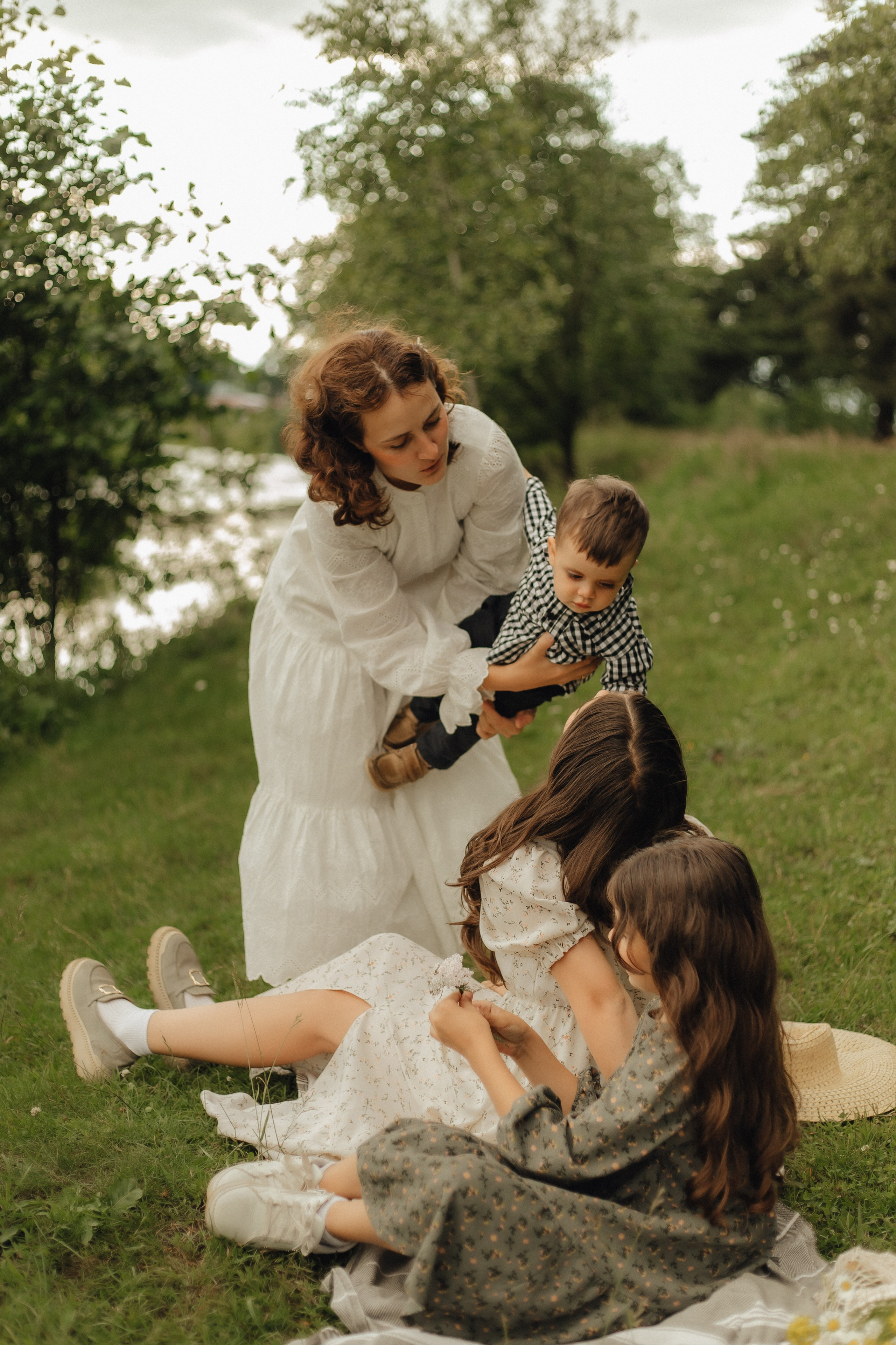 Мария с детьми. Семейный фотограф в Москве и Московской области Лазутина Валентина