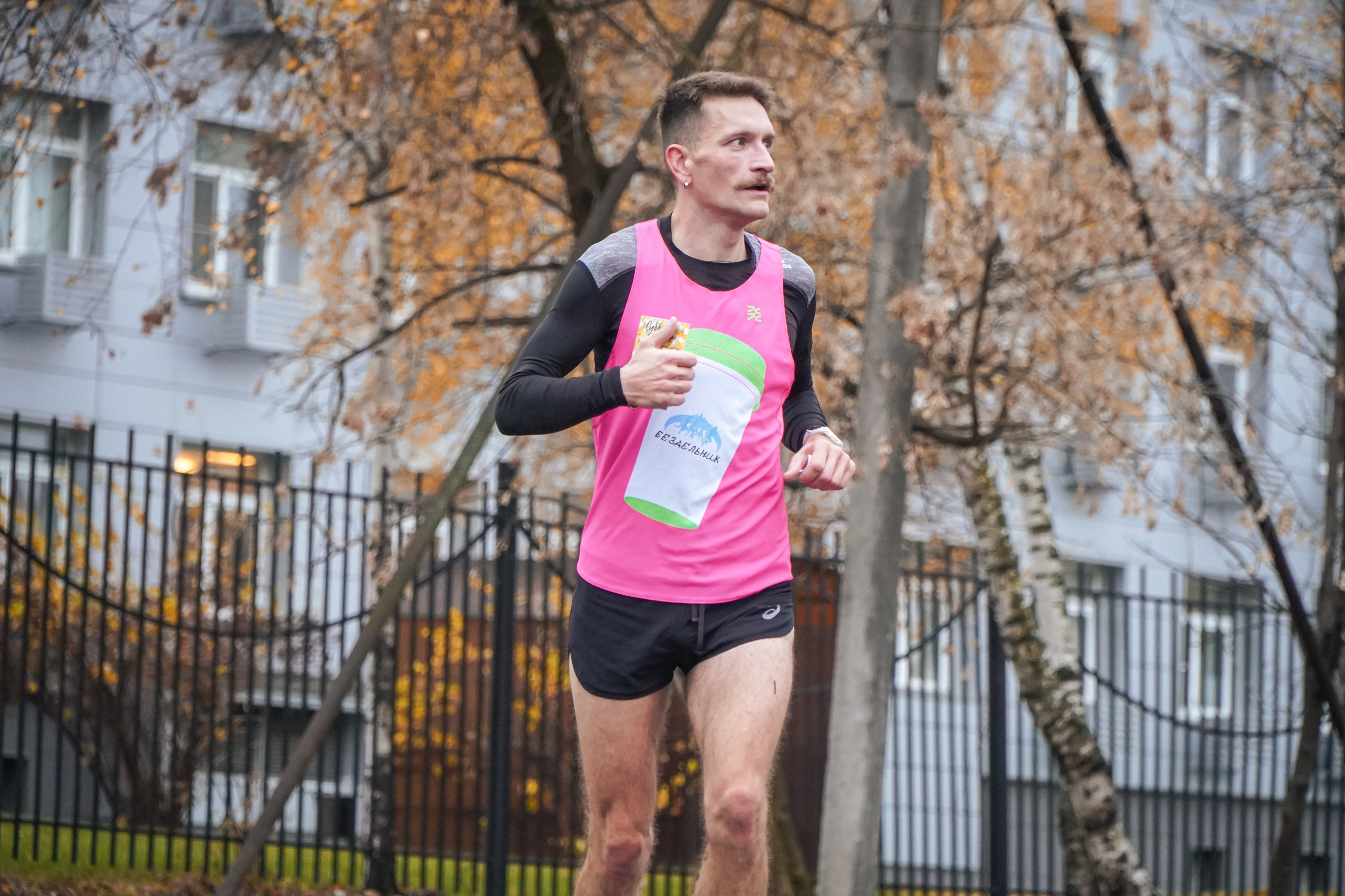 5 вёрст Реутов 16.11.2024. Роман Капилюшов. Бег. Фото. Видео. г. Люберцы