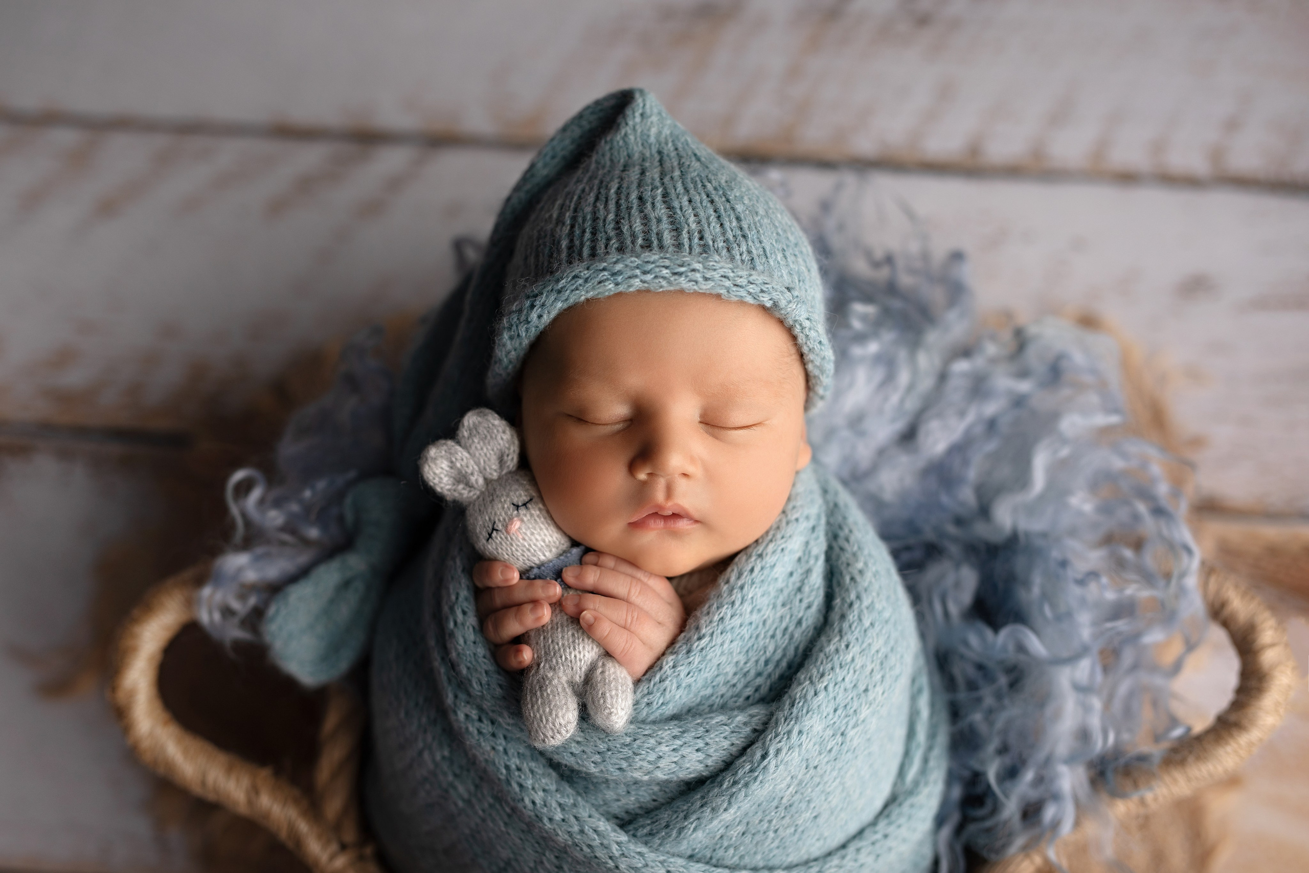 НОВОРОЖДЁННЫЕ. Фотограф новорожденных ньюборн в Новосибирске