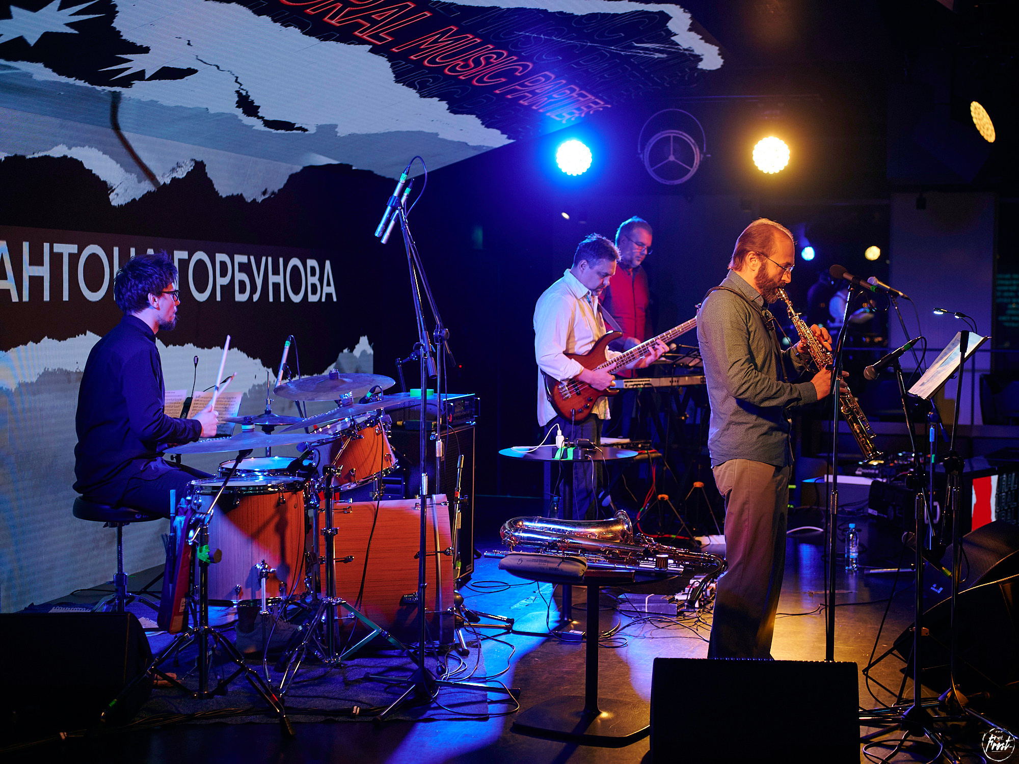 Квартет Антона Горбунова. Фотографии отовсюду и обо всем