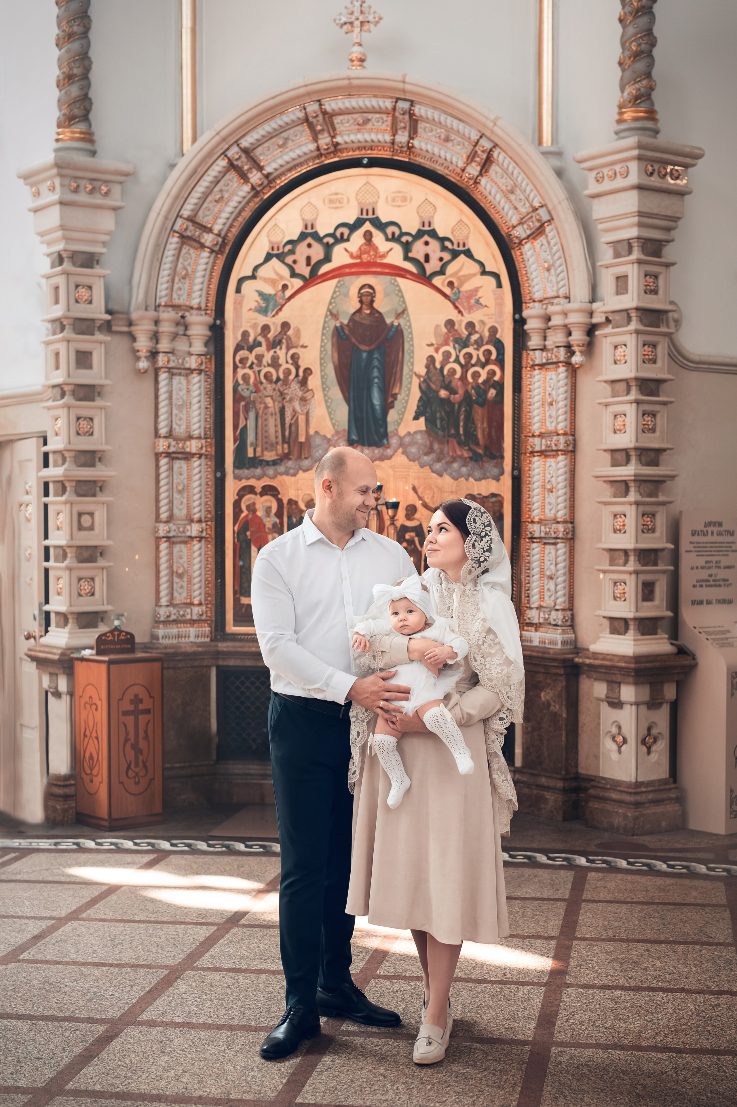 Храм Живоначальной Троицы в честь 1000-летия крещения Руси (Патриаршее подворье). Фотограф Newborn и церковных Таинств