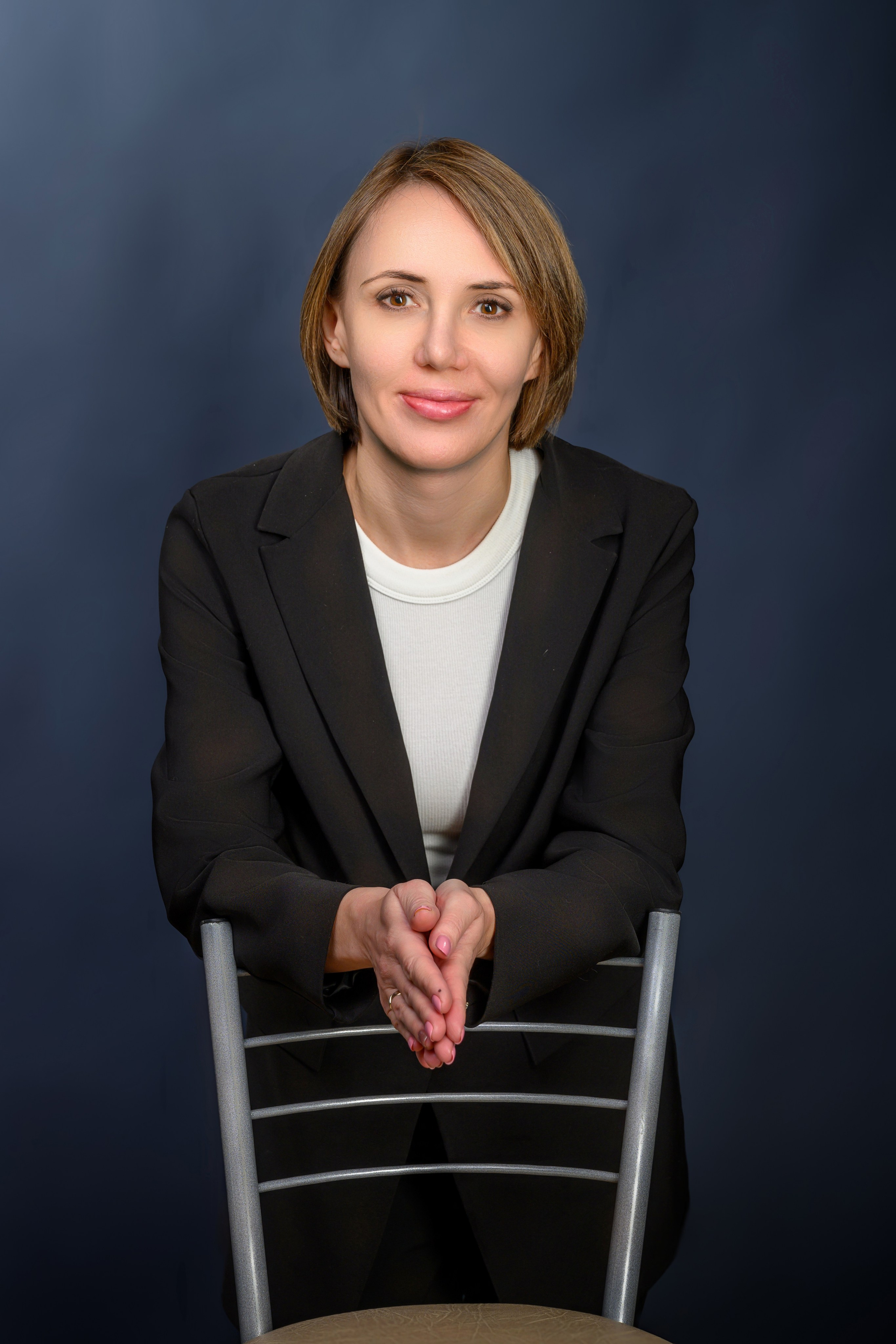 Анна, портретный фотосет. Фотограф Андрей Зикеев, фотостудия AzArt Studio в Москве