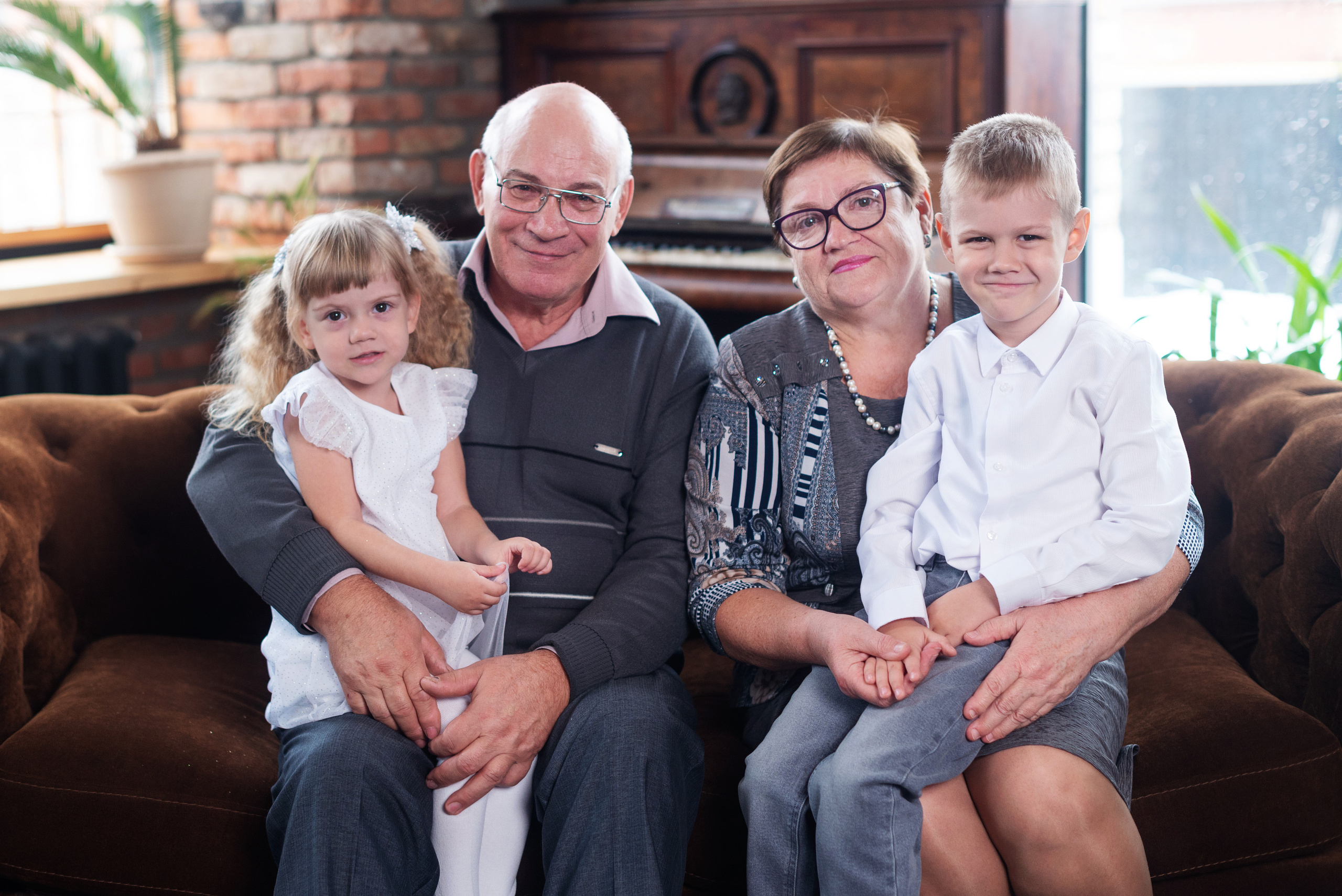Фотограф Оренбург, Анастасия Купавцева, фотосессии больших семей, фотостудия